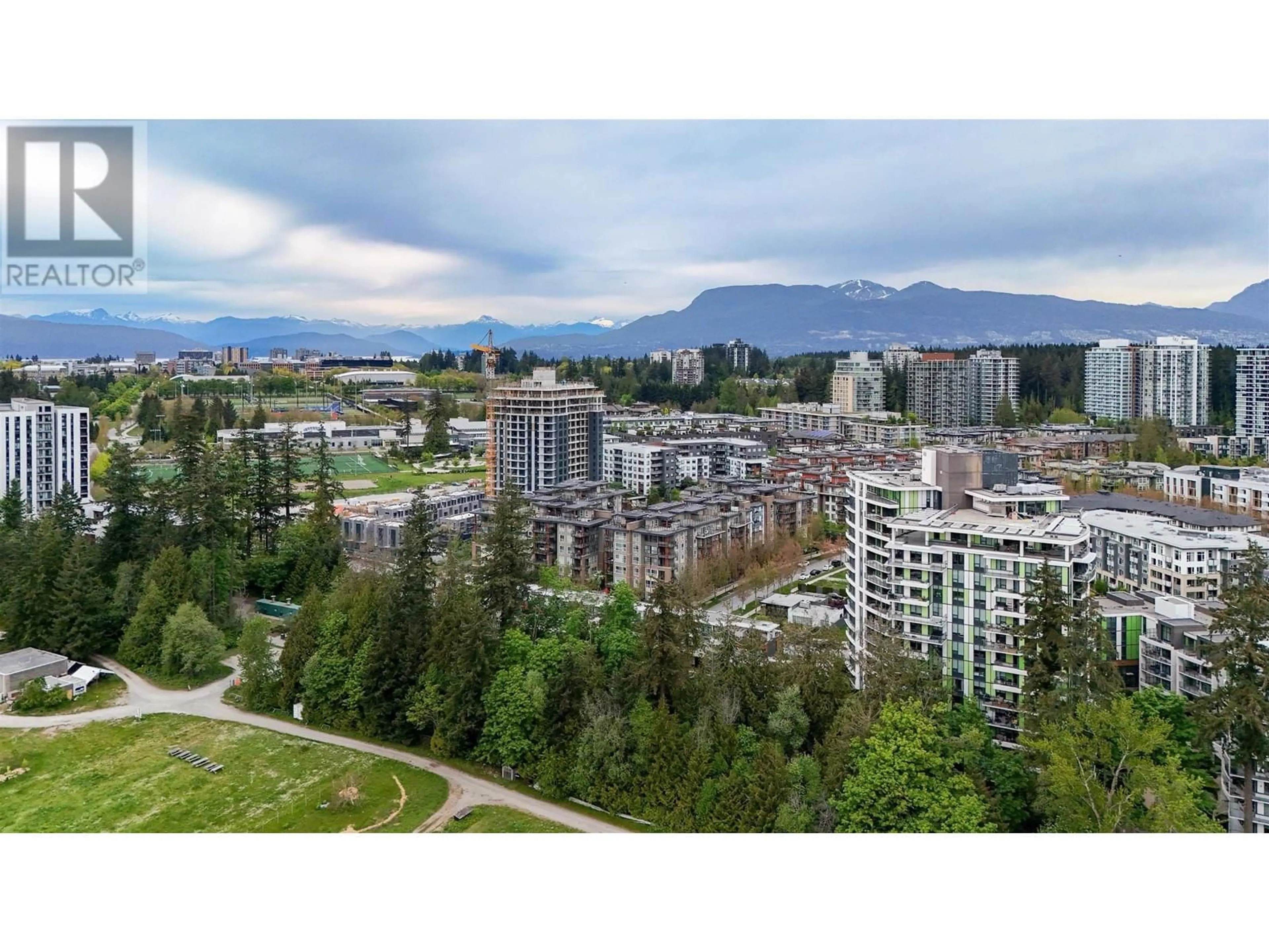 A pic from outside/outdoor area/front of a property/back of a property/a pic from drone, mountain view for 206 - 3462 ROSS DRIVE DRIVE, Vancouver British Columbia V6S0H6