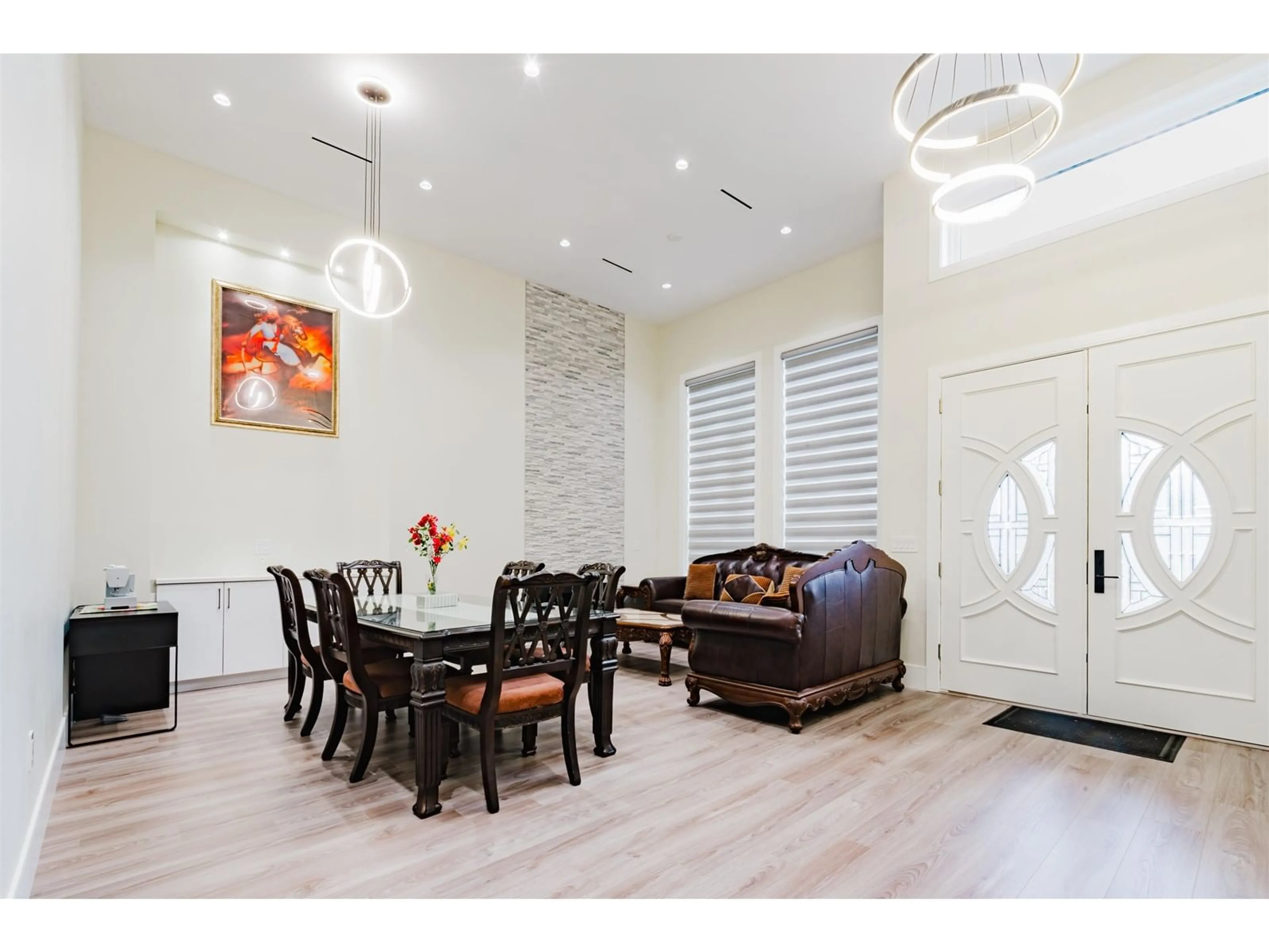 Dining room, wood/laminate floor for 11467 76A, Delta British Columbia V4C1L5
