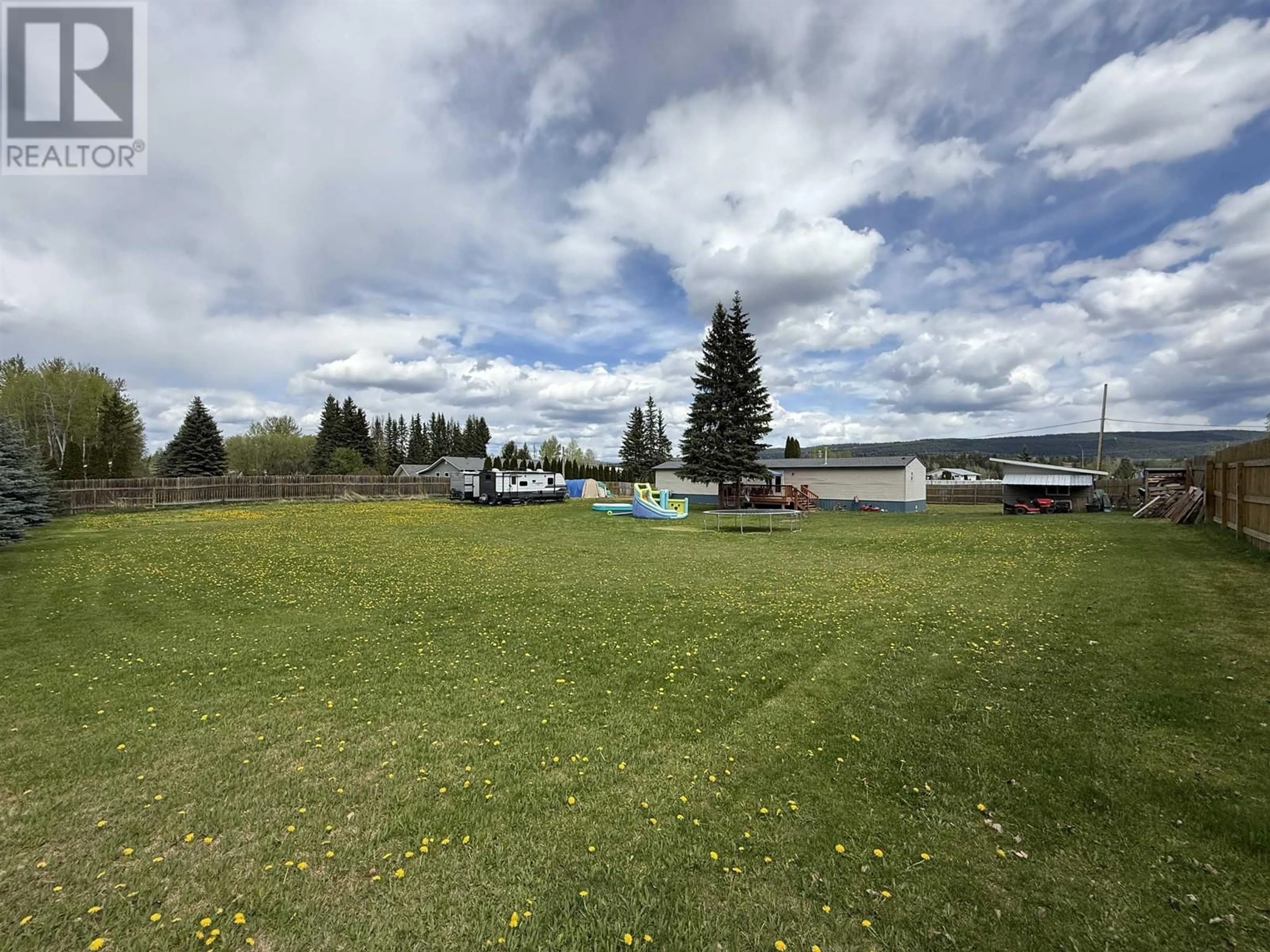 A pic from outside/outdoor area/front of a property/back of a property/a pic from drone, mountain view for 1375 MAPLE HEIGHTS ROAD, Quesnel British Columbia V2J3X4