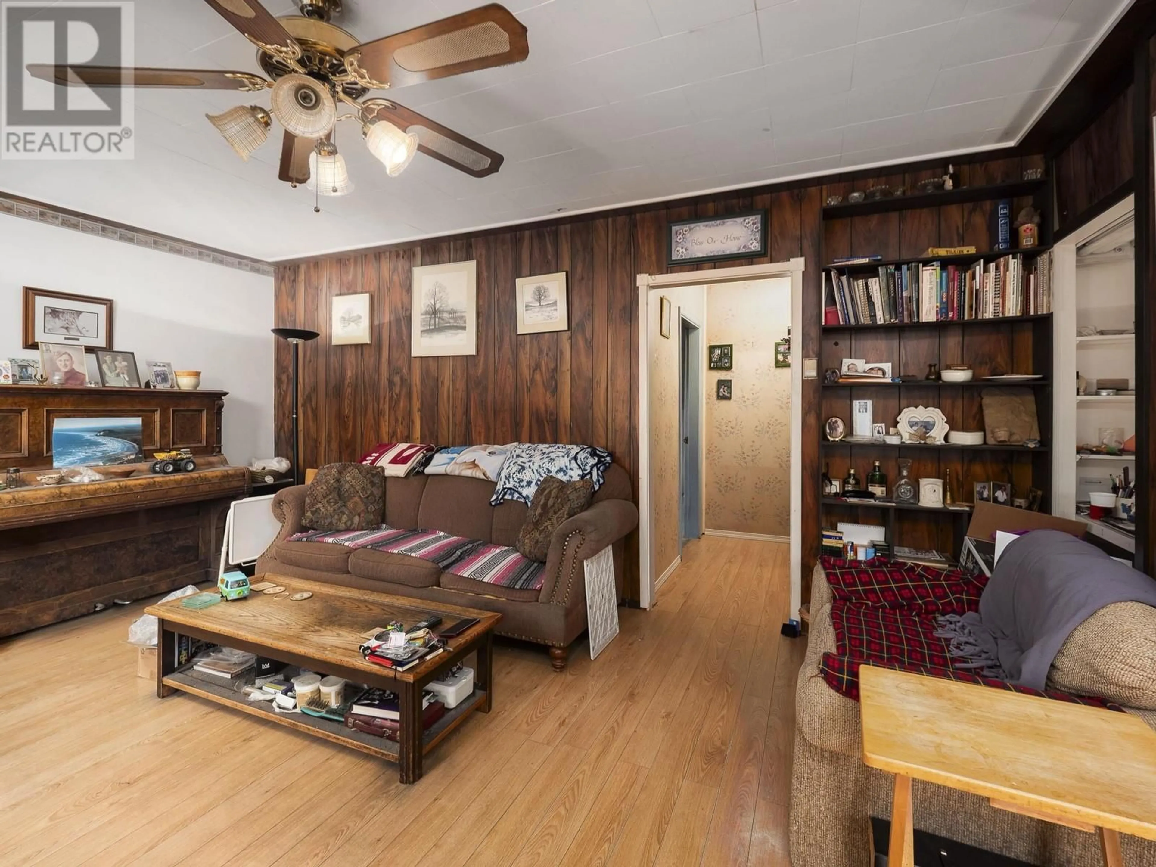 A pic of a room for 2533 INLANDER STREET, Prince George British Columbia V2L1J6
