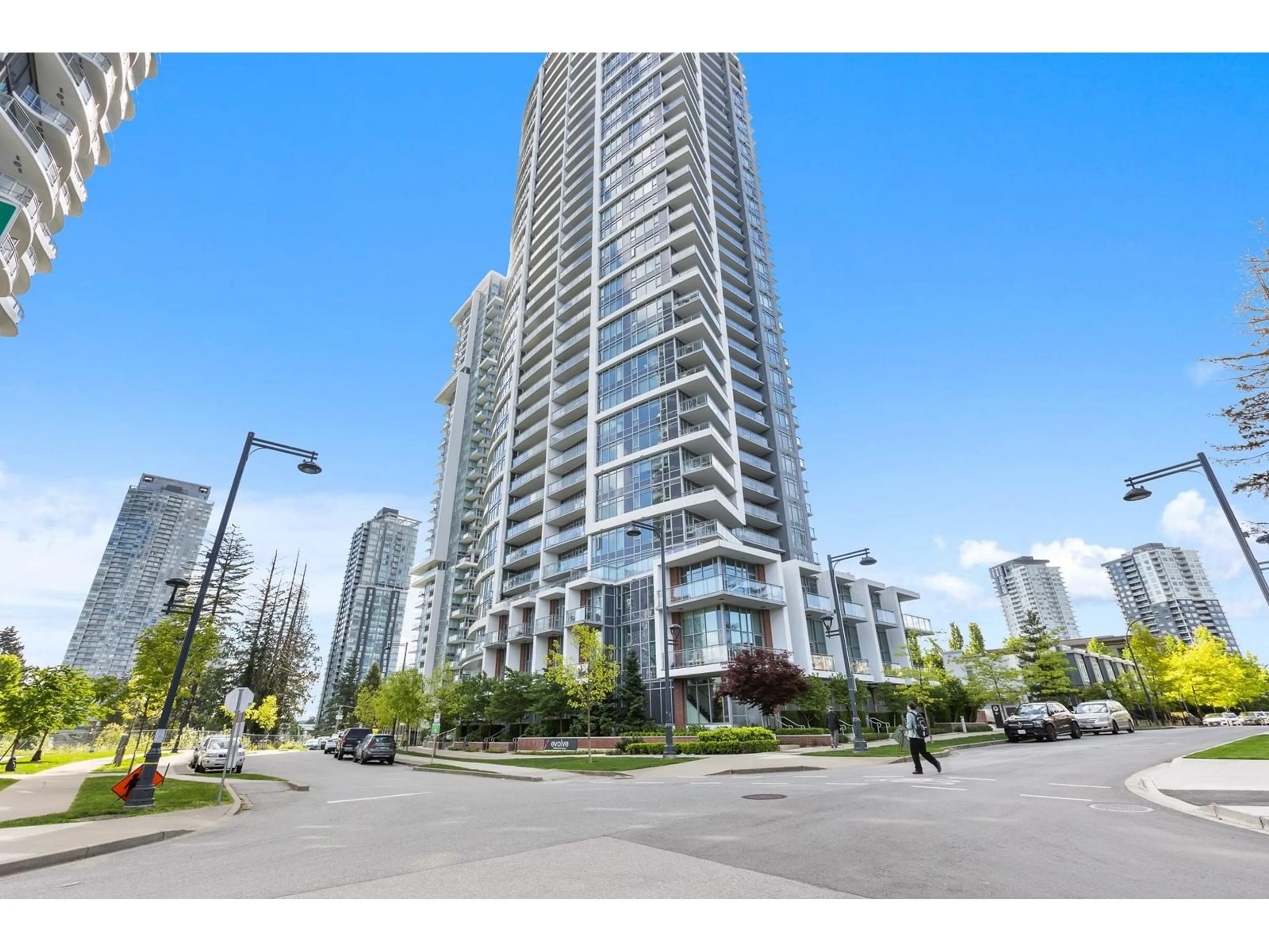 Unknown for 603 - 13308 CENTRAL, Surrey British Columbia V3T0M4