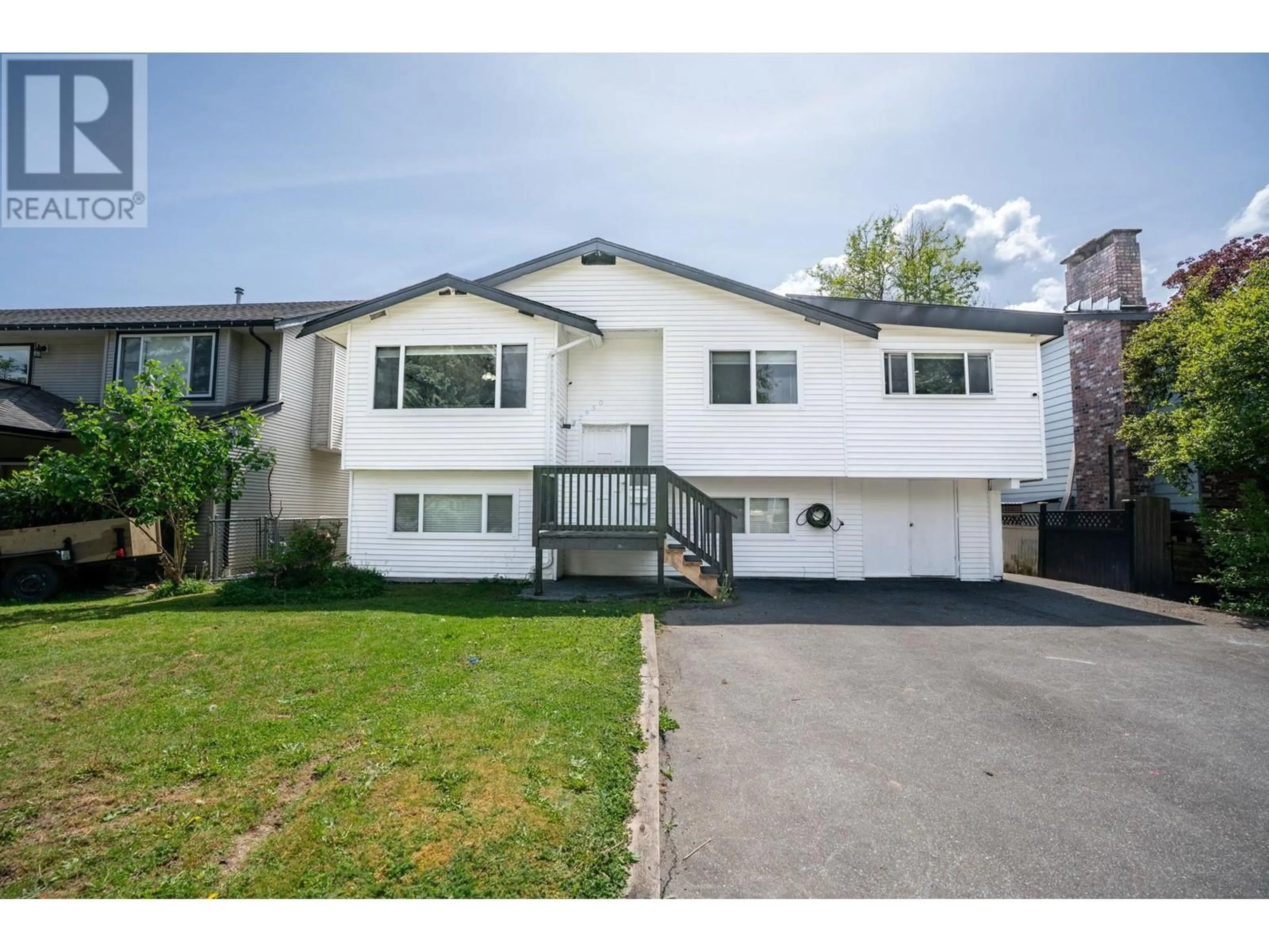 Home with vinyl exterior material, street for 22950 CLIFF AVENUE, Maple Ridge British Columbia V2X7Z9