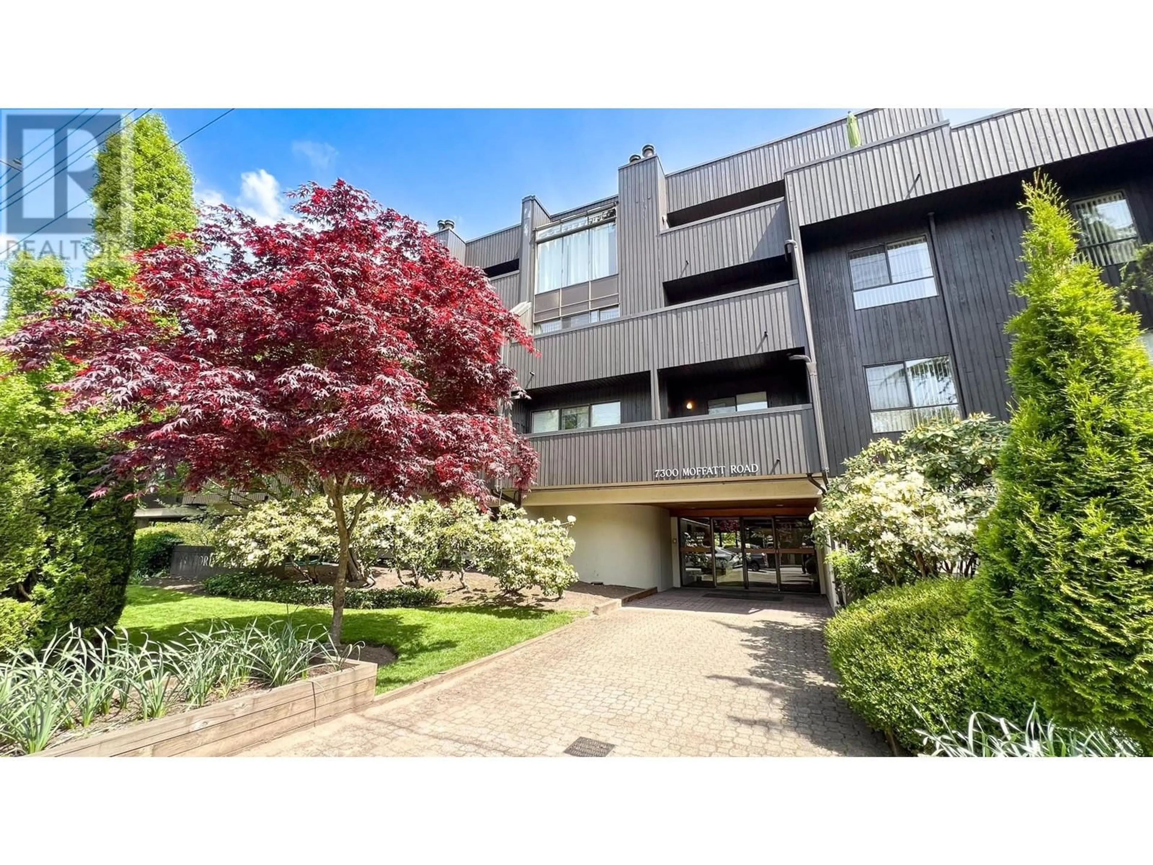 A pic from outside/outdoor area/front of a property/back of a property/a pic from drone, building for 203 - 7300 MOFFATT ROAD, Richmond British Columbia V6Y1X8