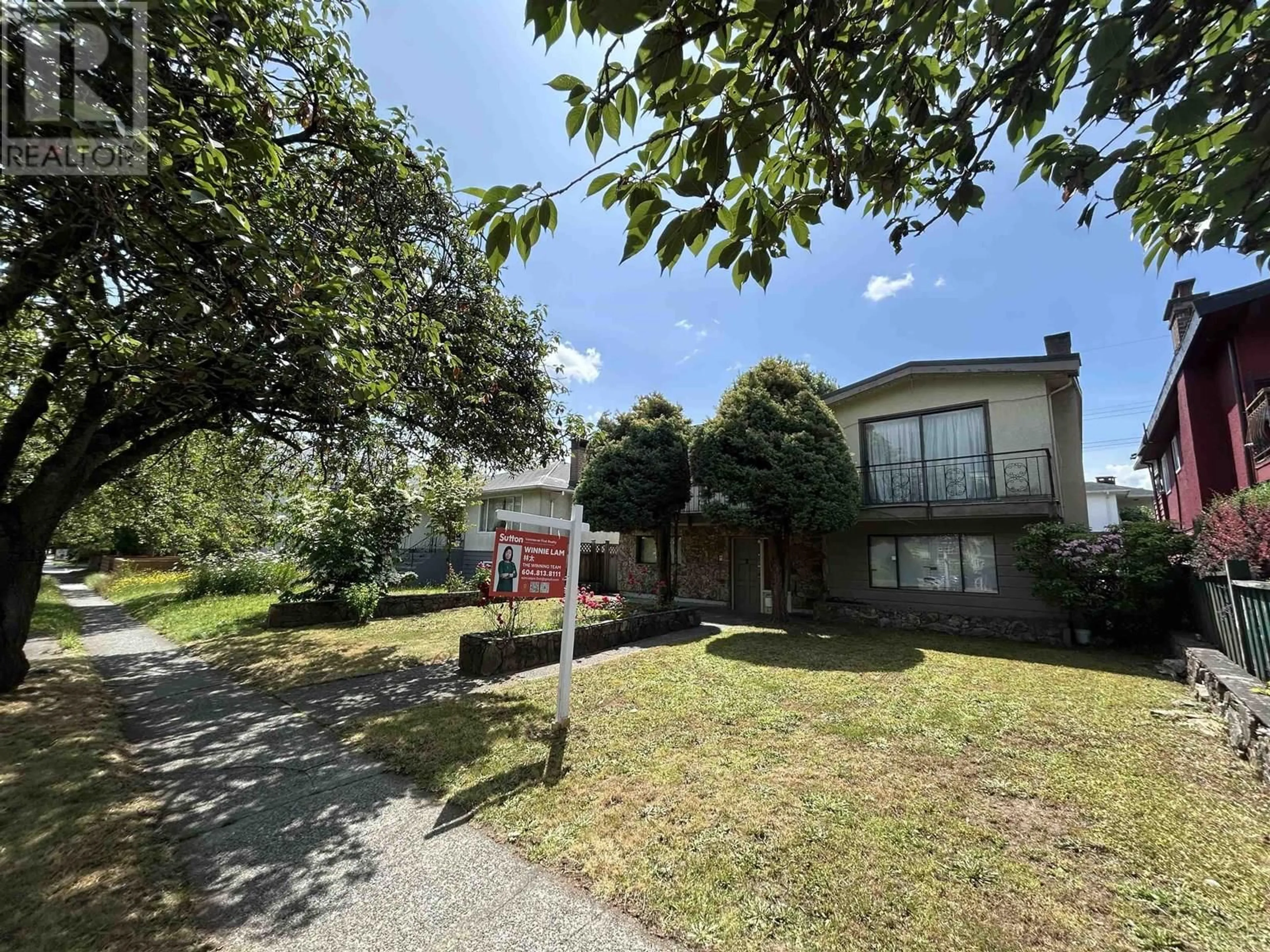 A pic from outside/outdoor area/front of a property/back of a property/a pic from drone, street for 2514 49TH AVENUE, Vancouver British Columbia V5S1J5