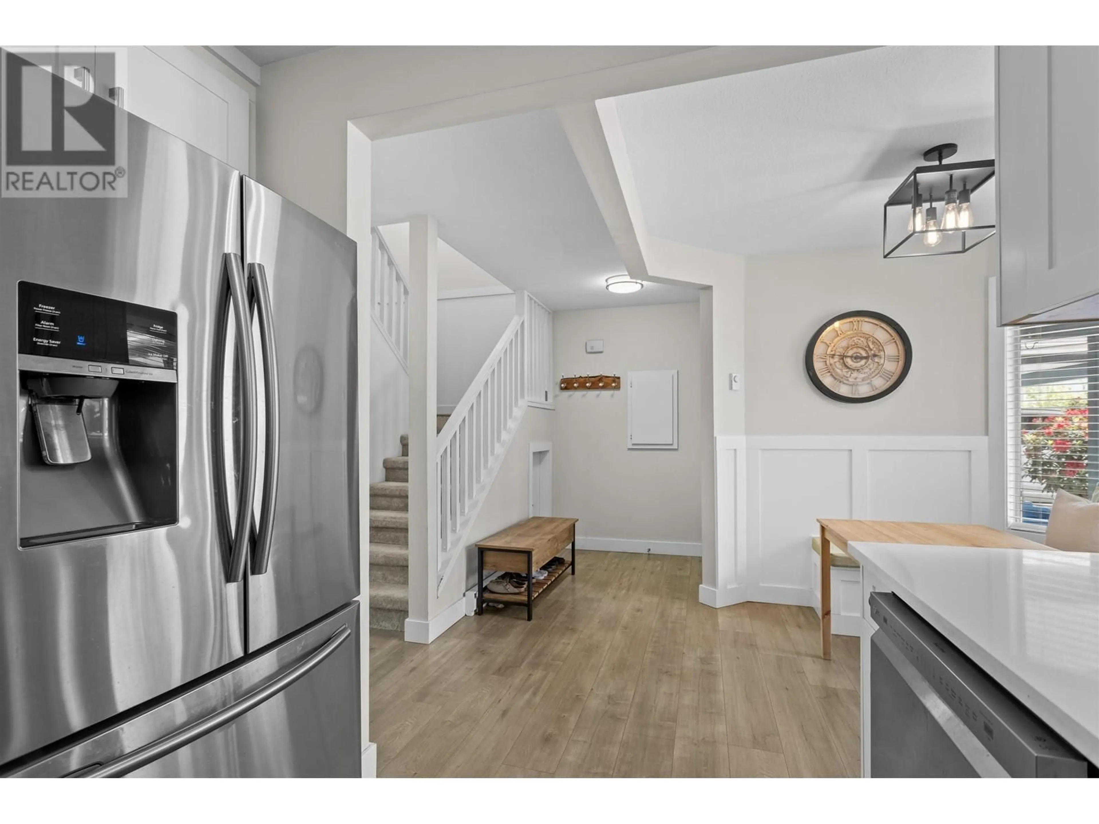 Open concept kitchen, unknown for 14 - 20625 118 AVENUE, Maple Ridge British Columbia V2X0R1