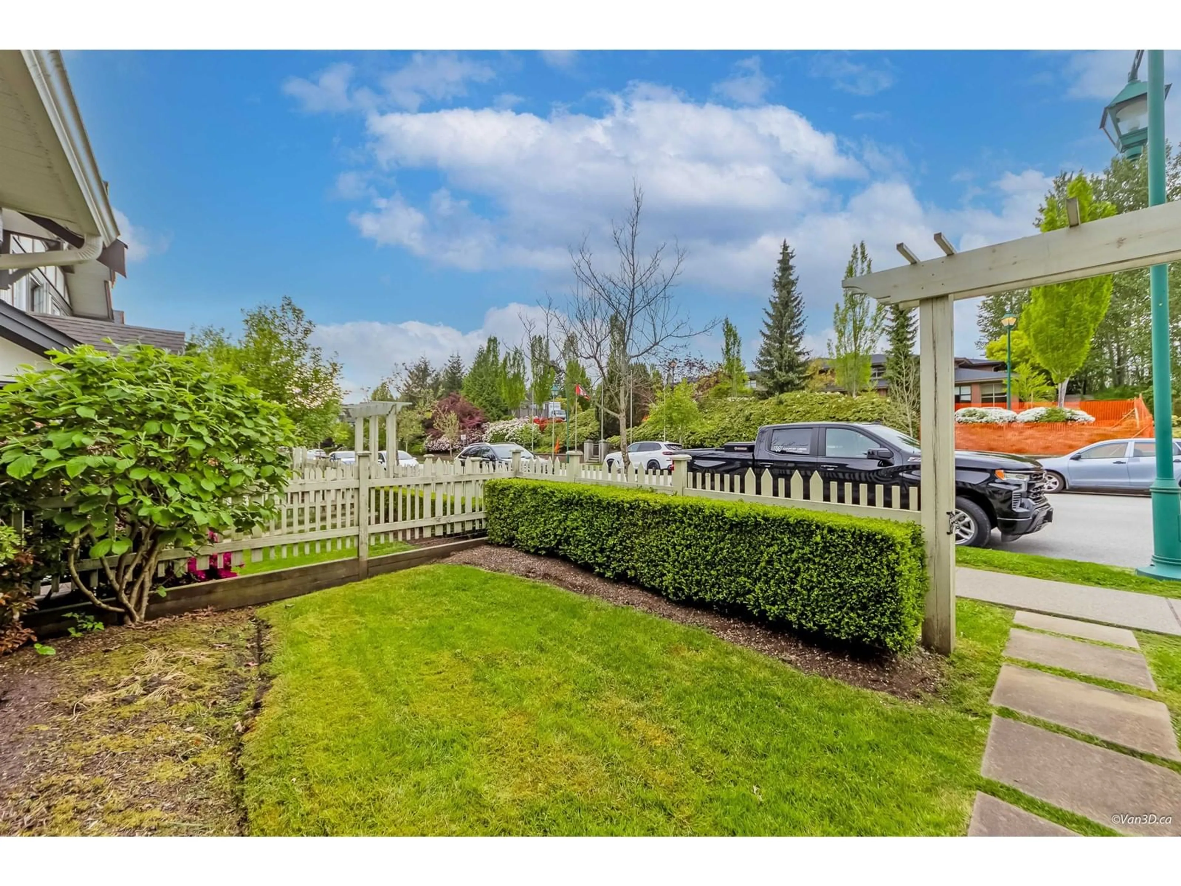 A pic from outside/outdoor area/front of a property/back of a property/a pic from drone, street for 58 - 4401 BLAUSON, Abbotsford British Columbia V3G0A4