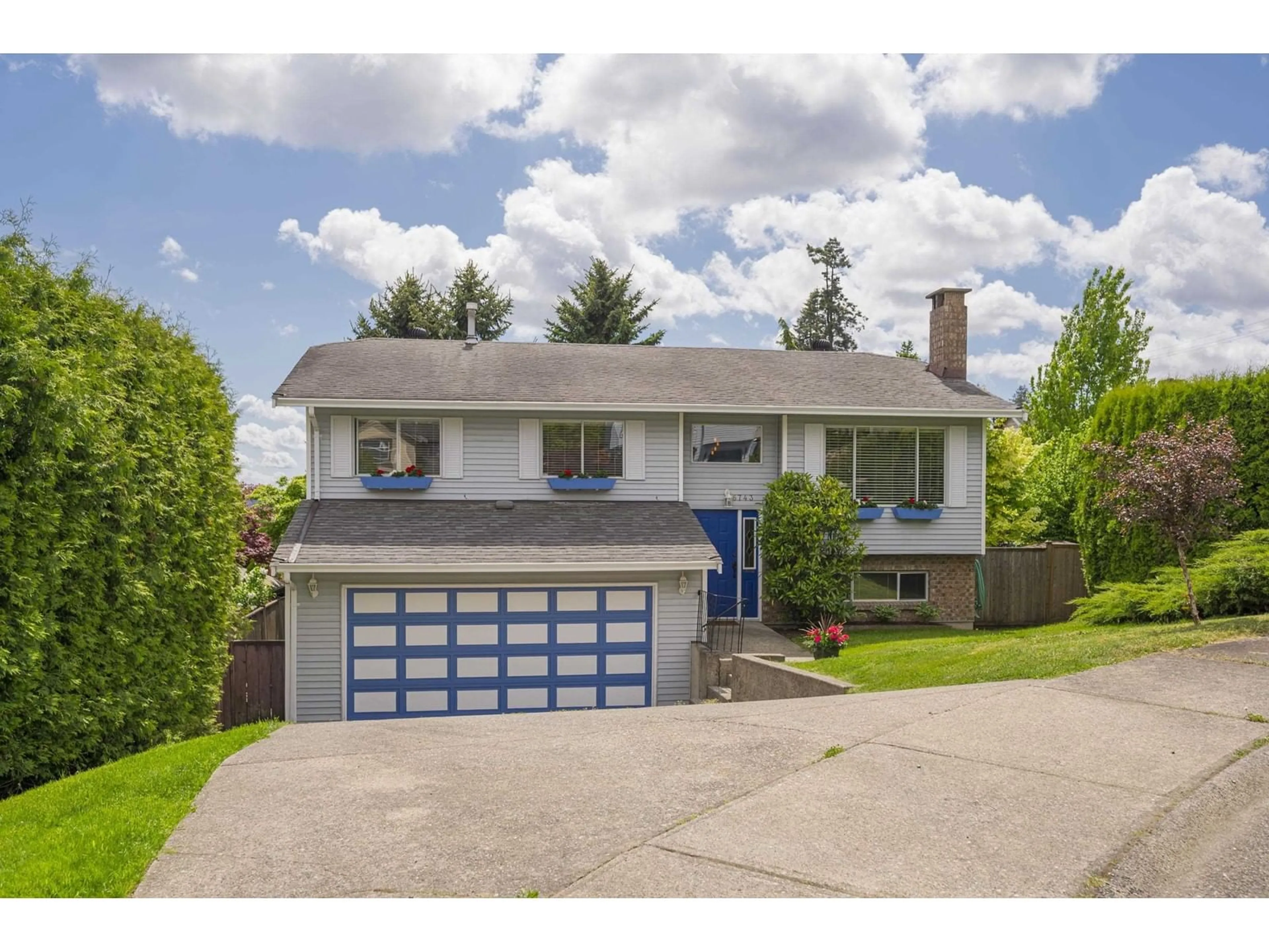 Home with vinyl exterior material, street for 6743 196B, Langley British Columbia V2Y2W3