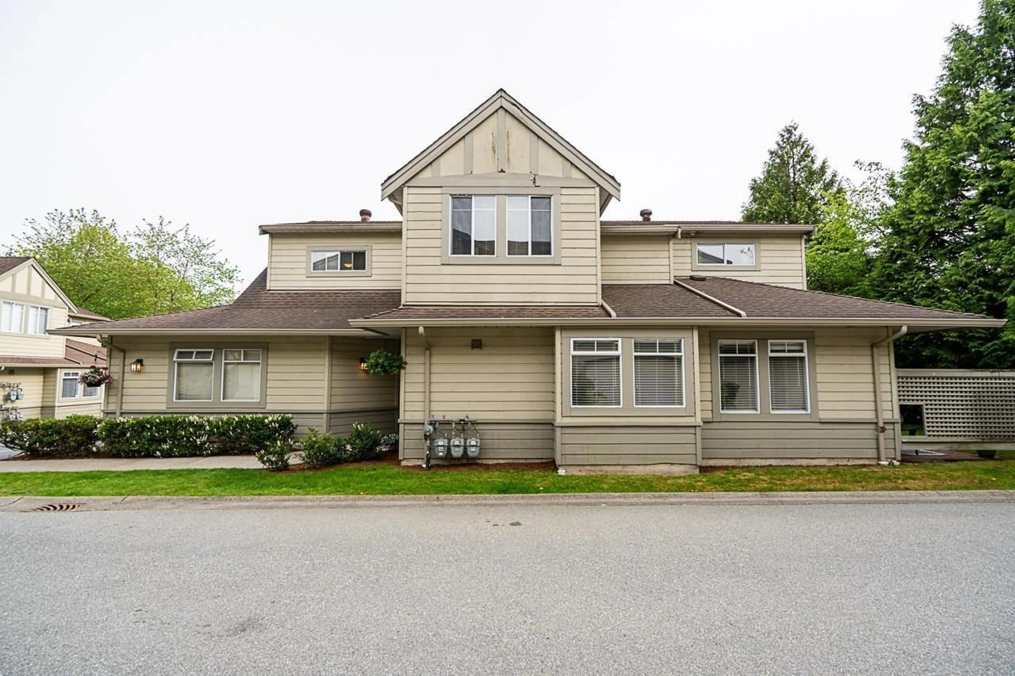 Home with vinyl exterior material, unknown for 62 - 10238 155A, Surrey British Columbia V3R0V8