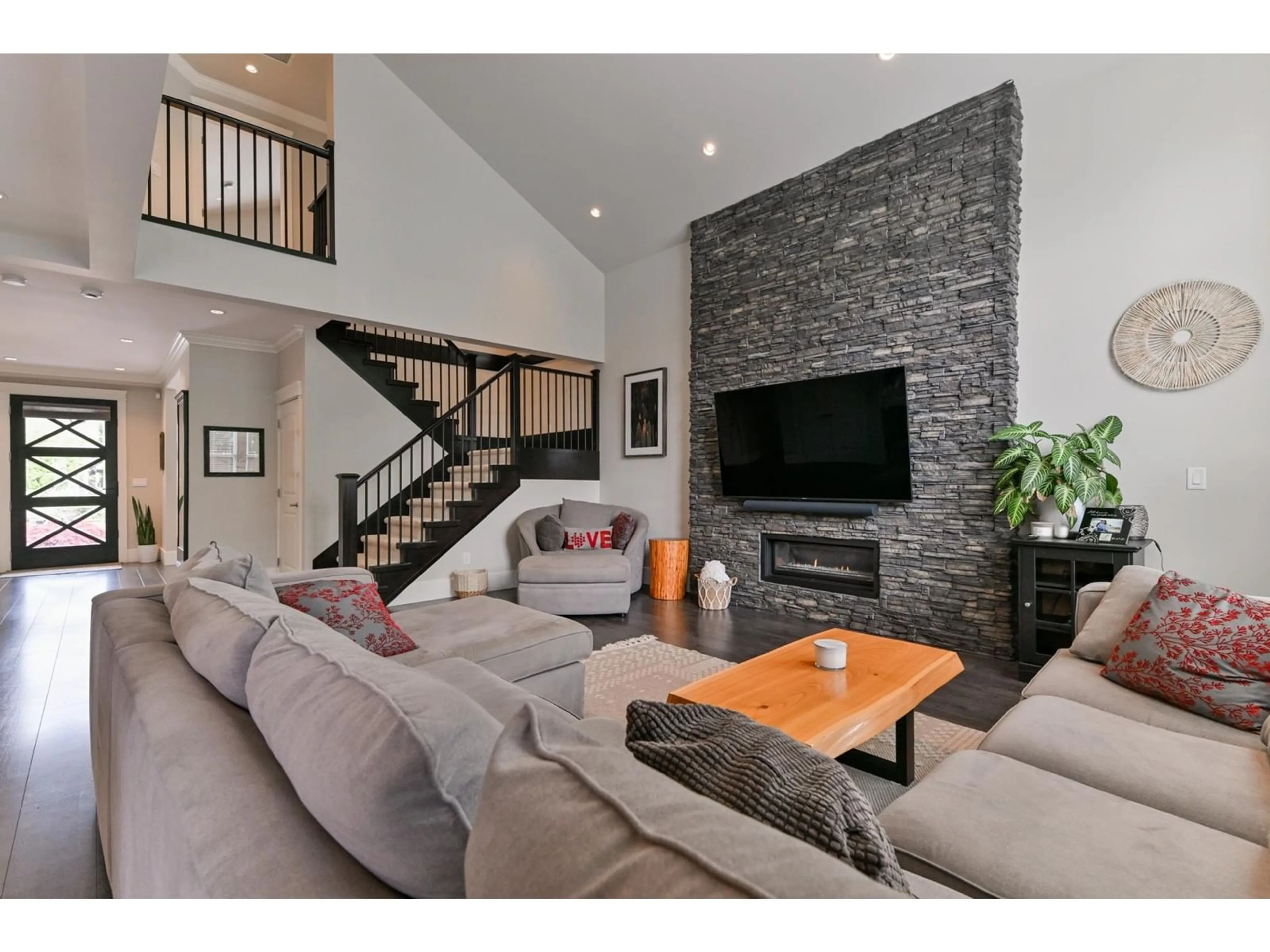 Living room with furniture, unknown for 8835 STEGAVIK, Delta British Columbia V4C0C6