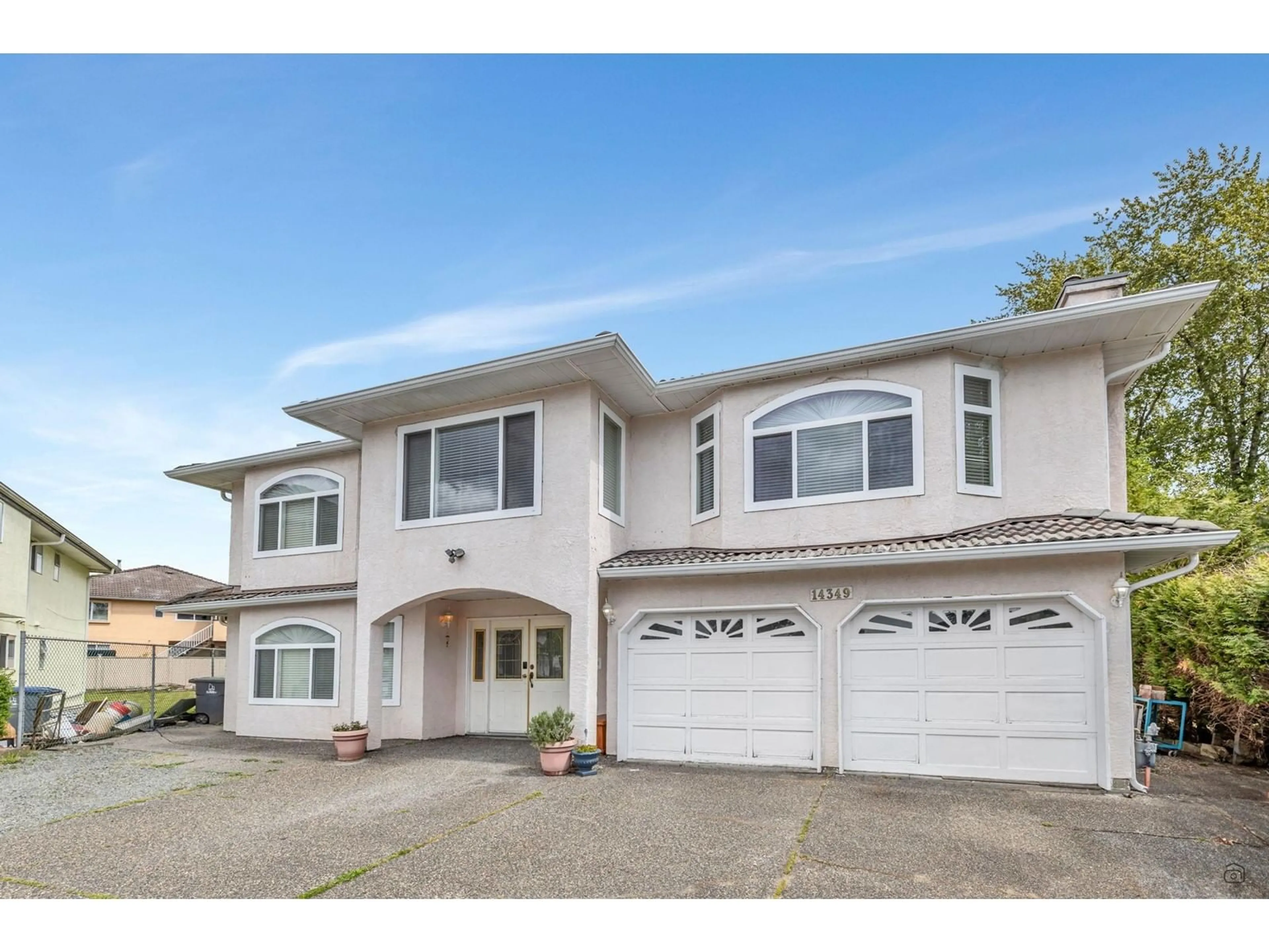 Home with vinyl exterior material, street for 14349 90, Surrey British Columbia V3V7W2