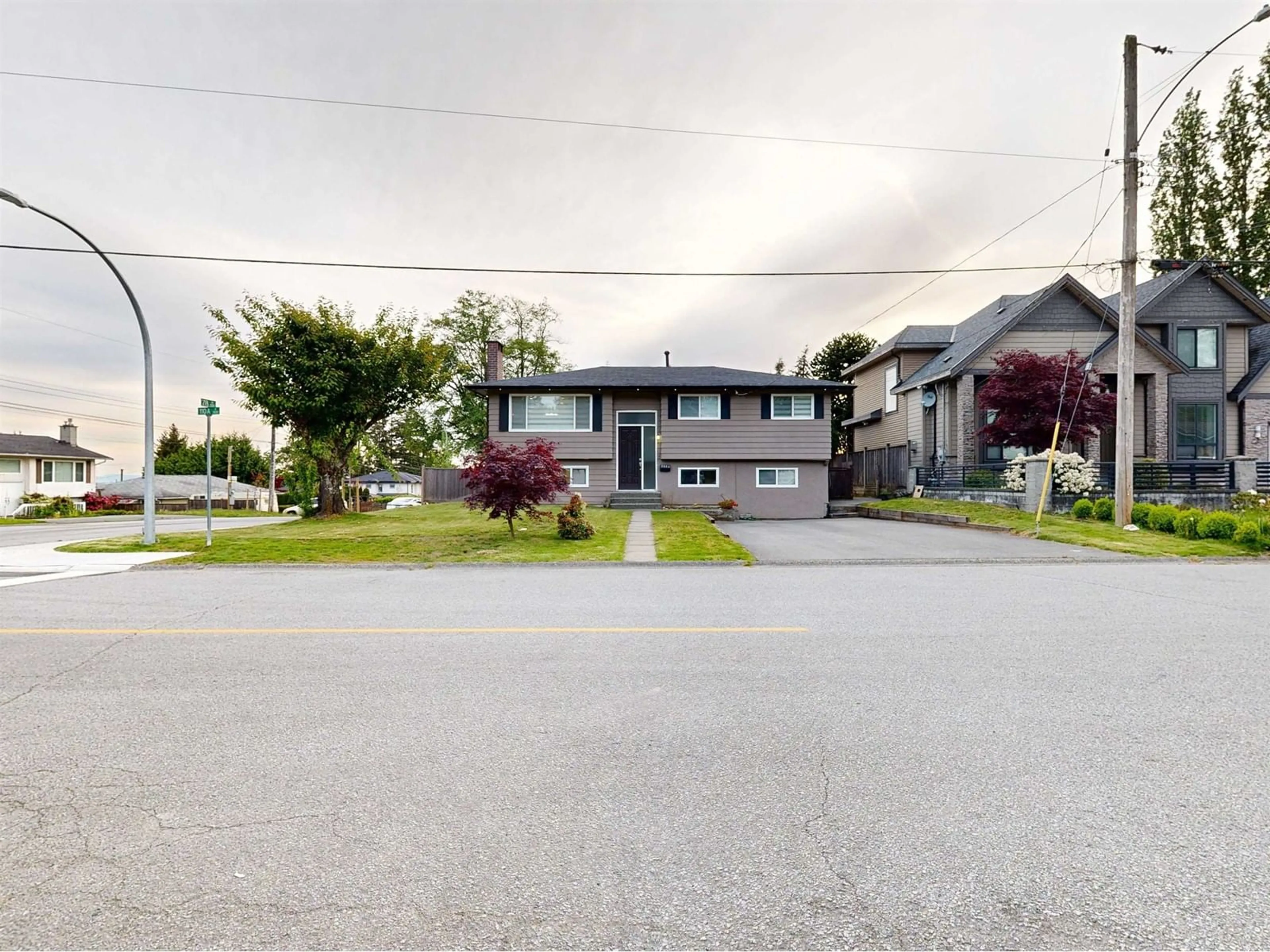 A pic from outside/outdoor area/front of a property/back of a property/a pic from drone, street for 7803 110A, Delta British Columbia V4C4K5