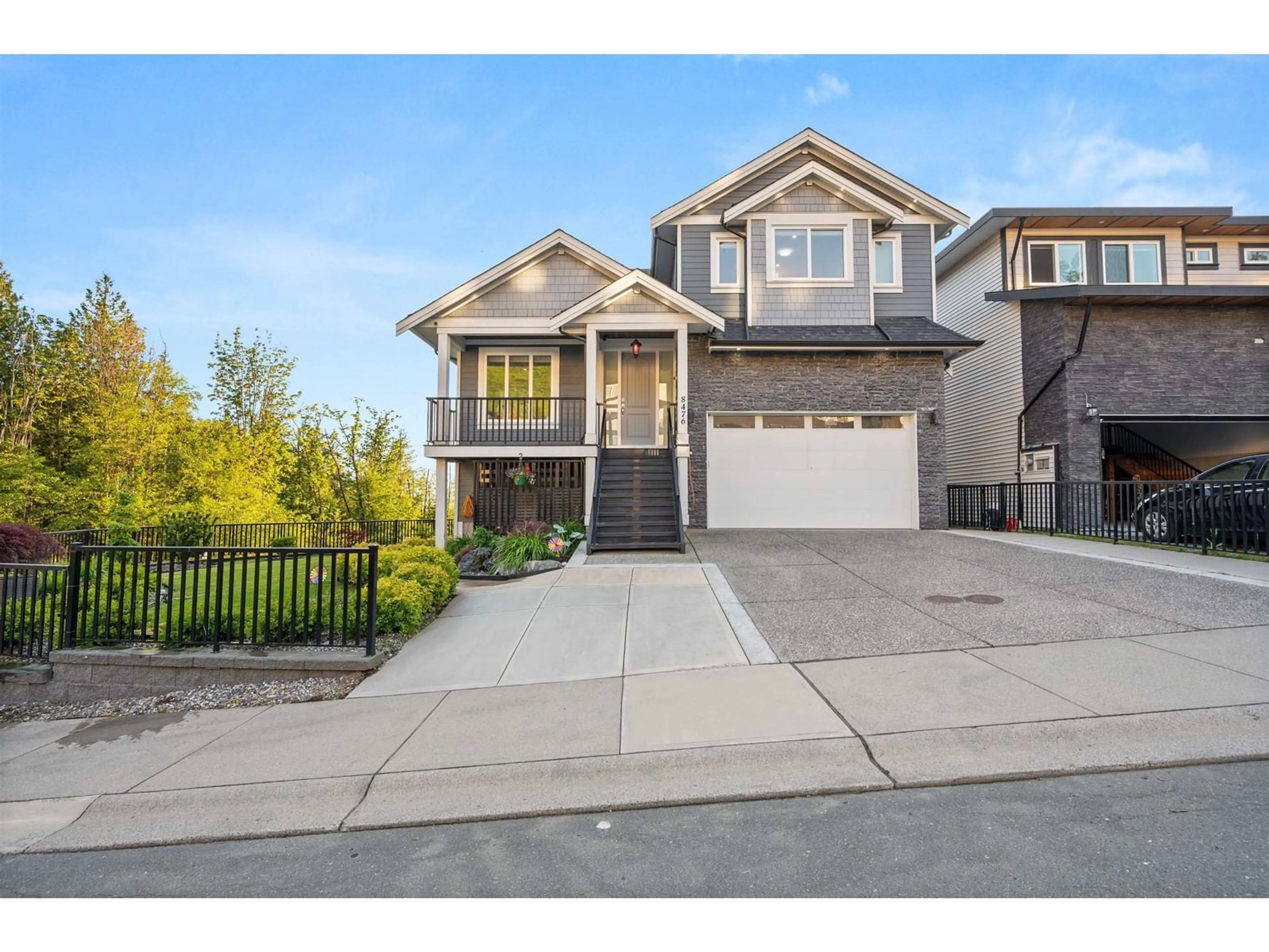 Home with vinyl exterior material, street for 8476 FOREST GATE DRIVE, Chilliwack British Columbia V4Z0C7