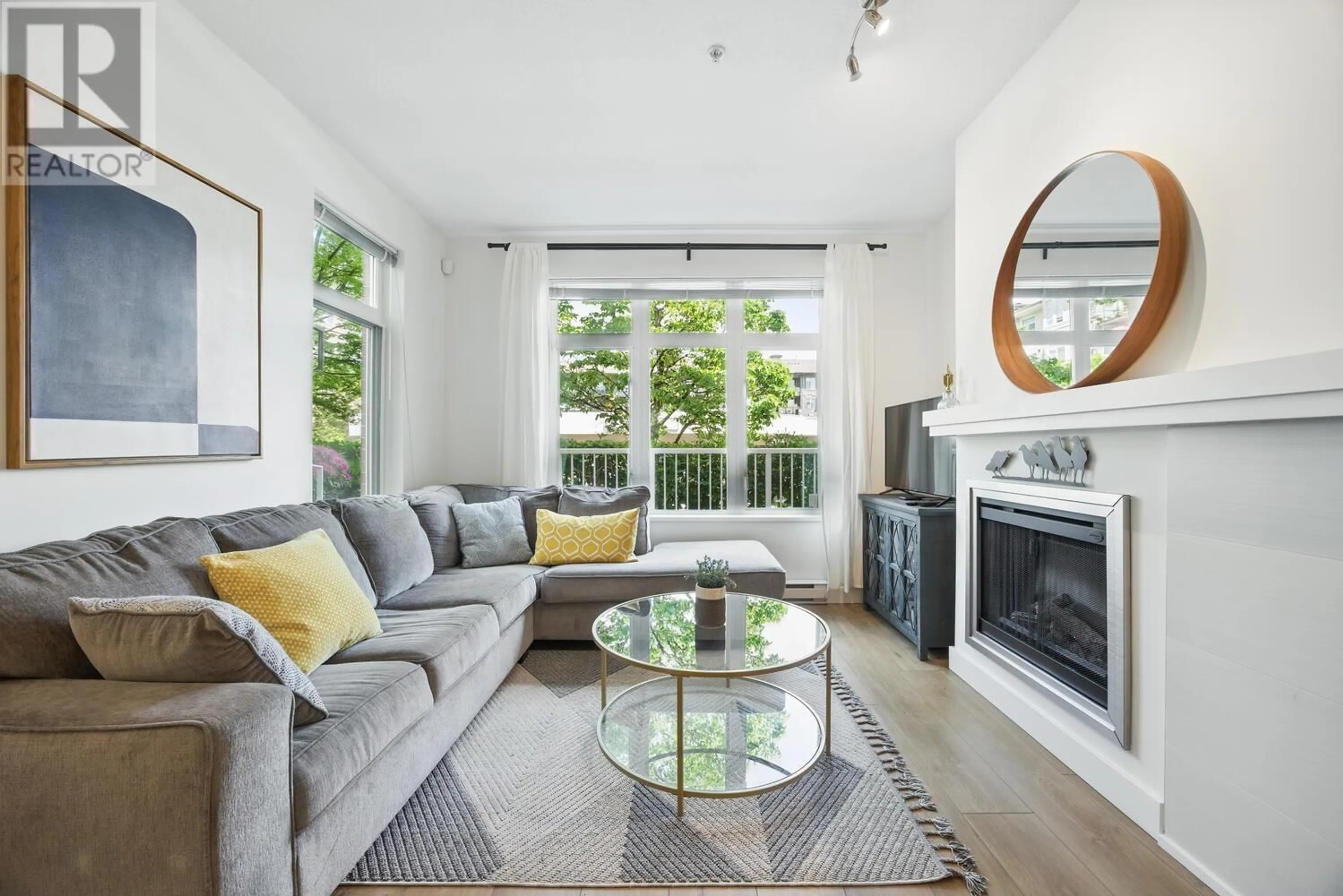 Living room with furniture, unknown for 117 - 2368 MARPOLE AVENUE, Port Coquitlam British Columbia V3C2A1