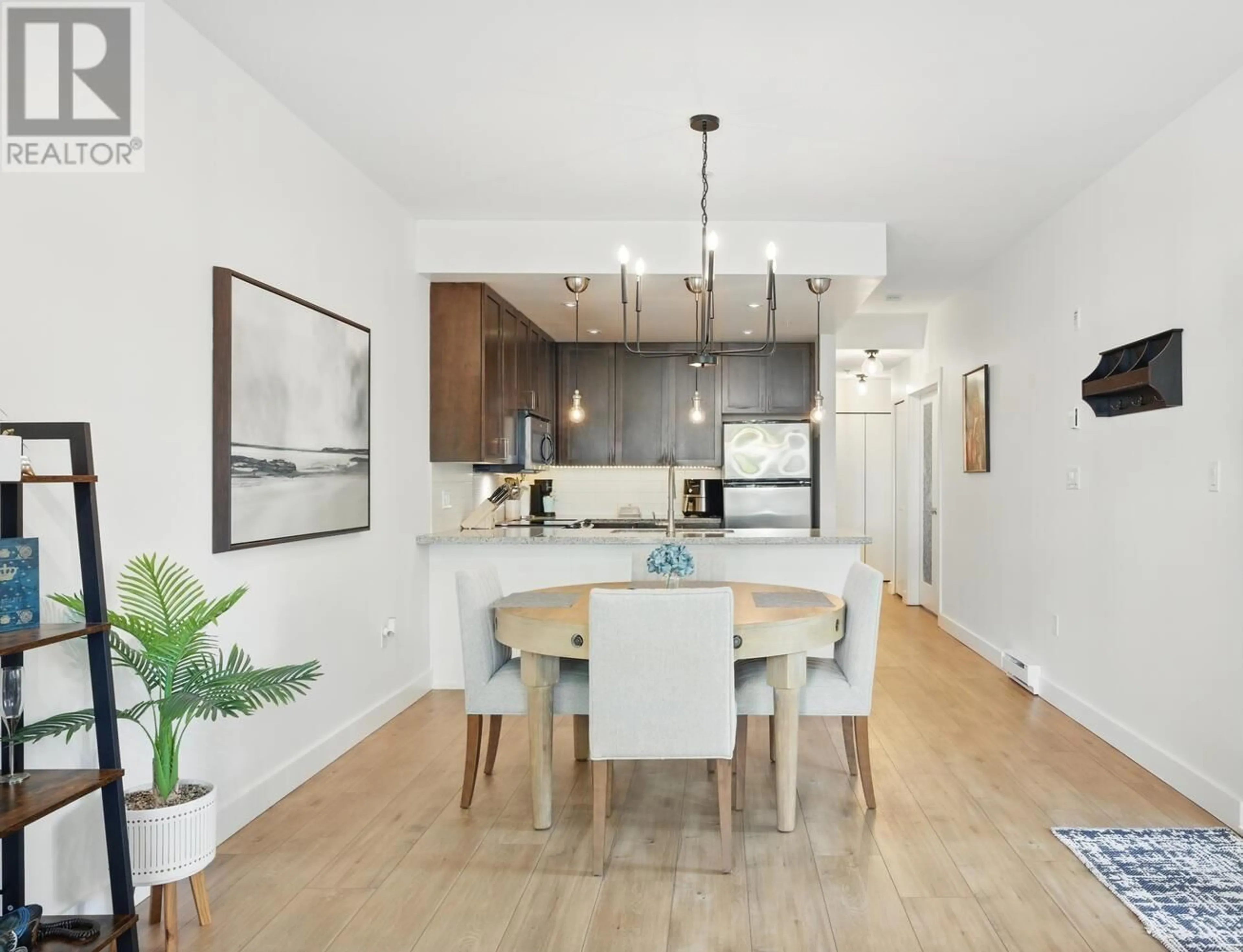 Open concept kitchen, wood/laminate floor for 117 - 2368 MARPOLE AVENUE, Port Coquitlam British Columbia V3C2A1
