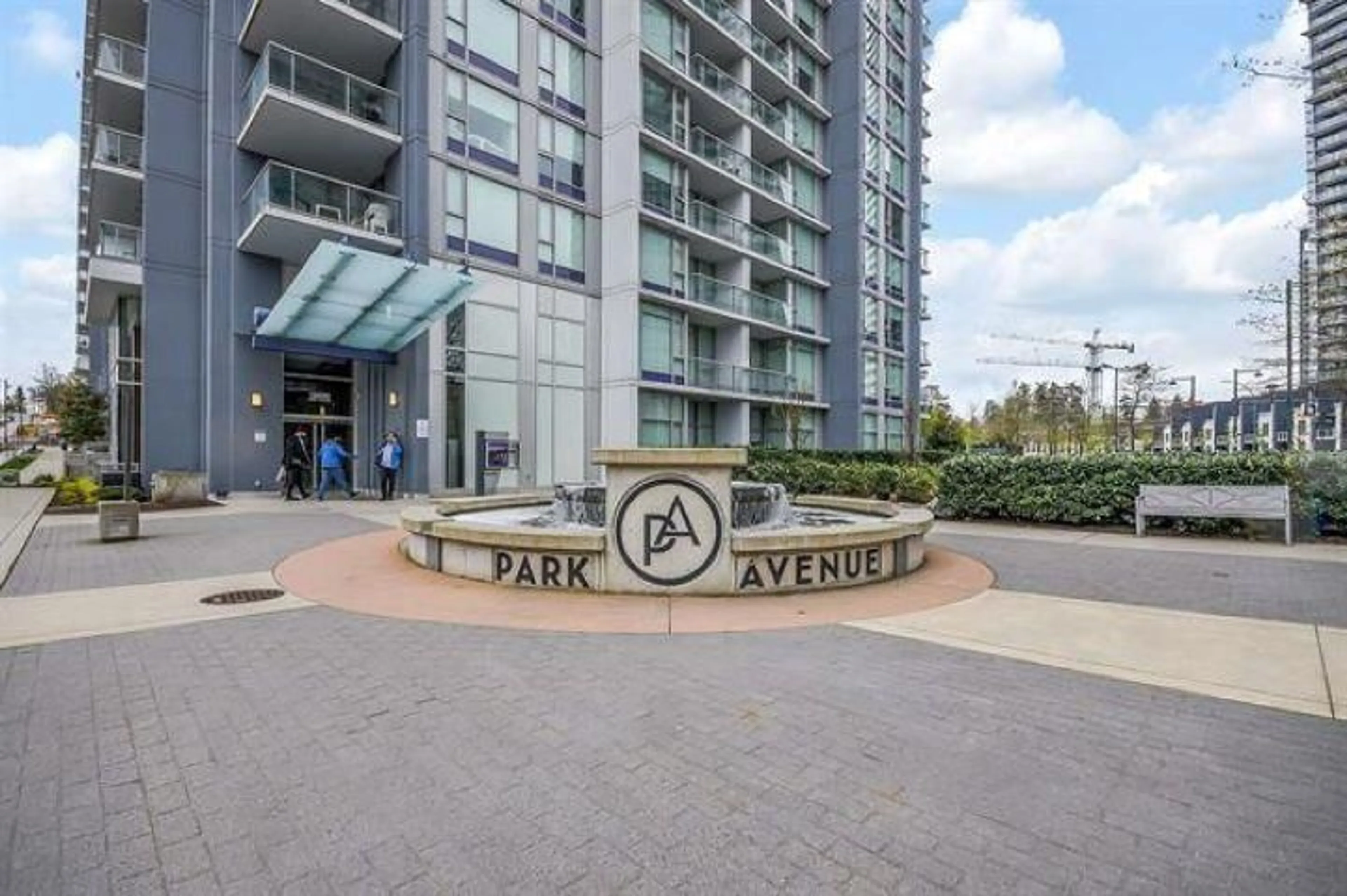 Patio, street for 712 - 13696 100, Surrey British Columbia V3T0L5