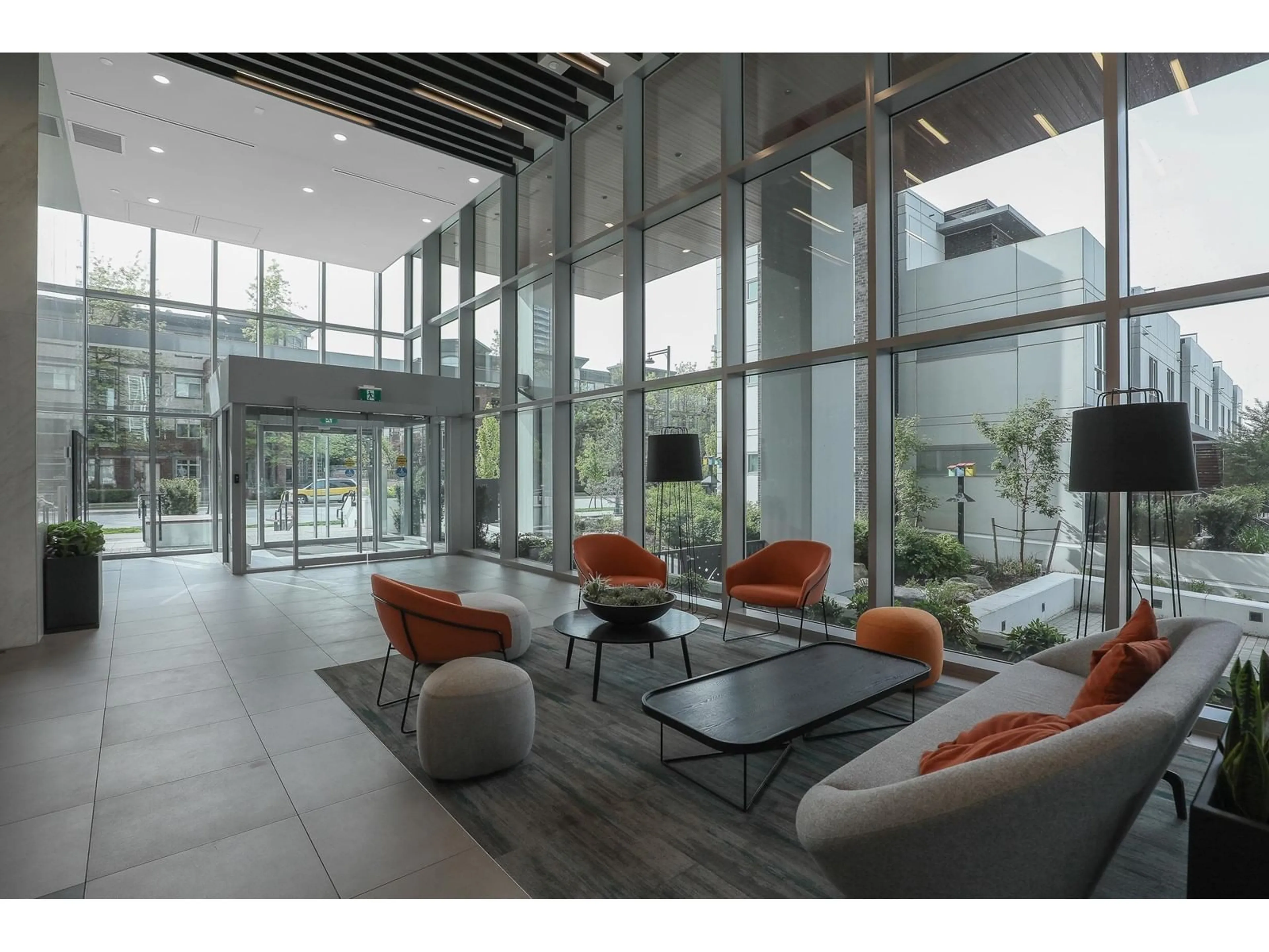 Lobby for 808 - 10448 UNIVERSITY, Surrey British Columbia V3T0S7