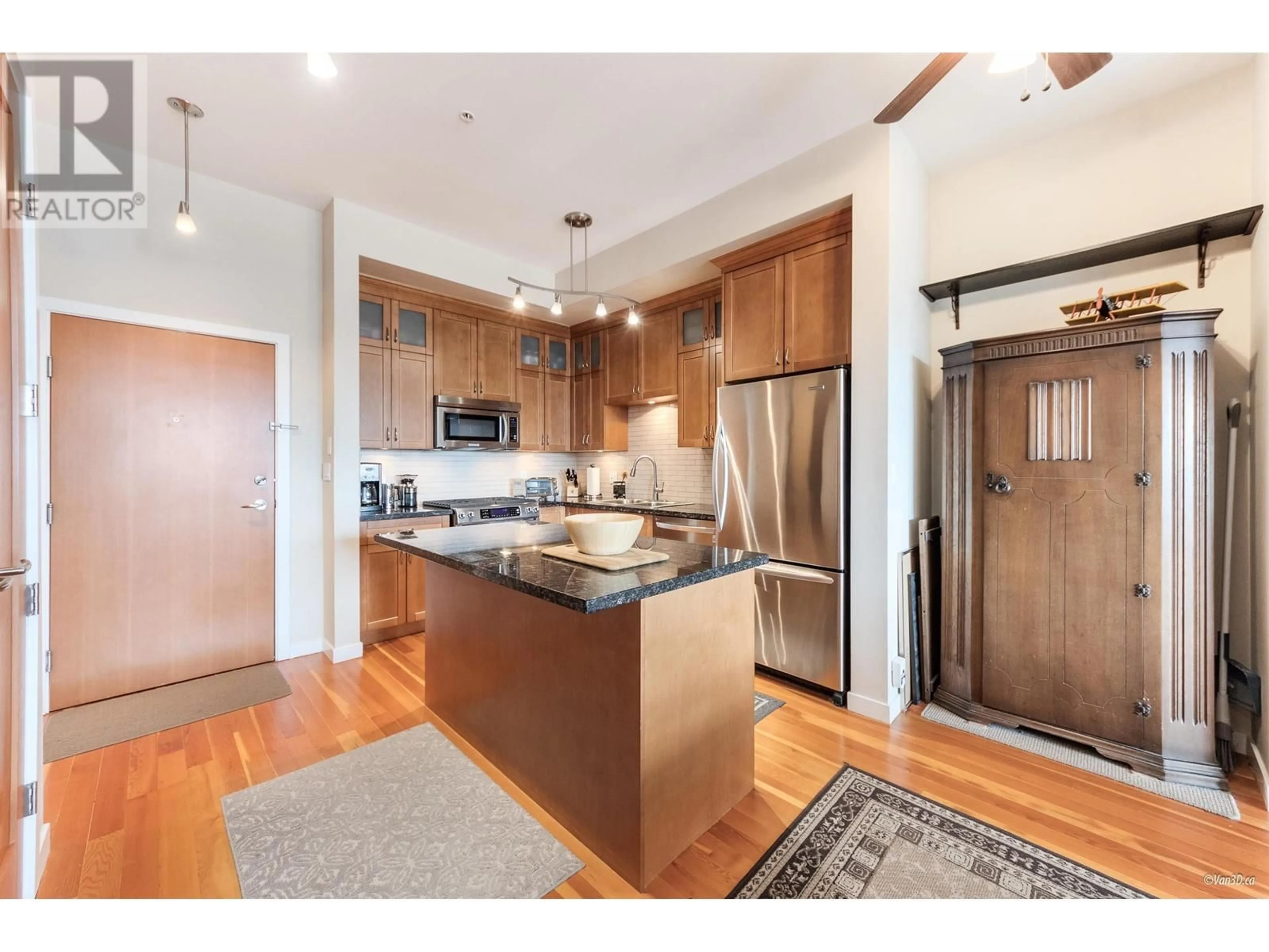Open concept kitchen, unknown for 306 - 240 SALTER STREET, New Westminster British Columbia V3M0C1