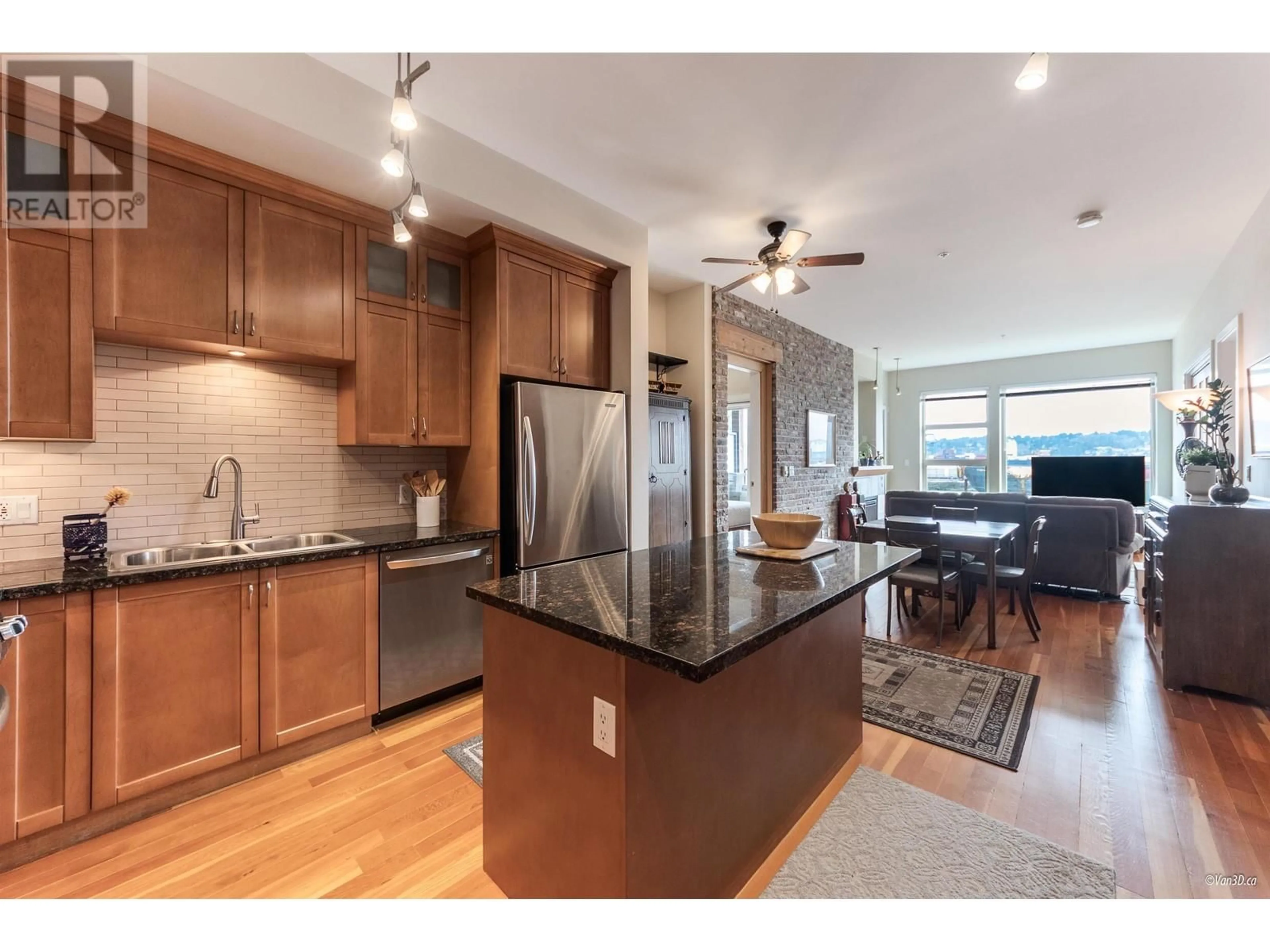 Open concept kitchen, wood/laminate floor for 306 - 240 SALTER STREET, New Westminster British Columbia V3M0C1