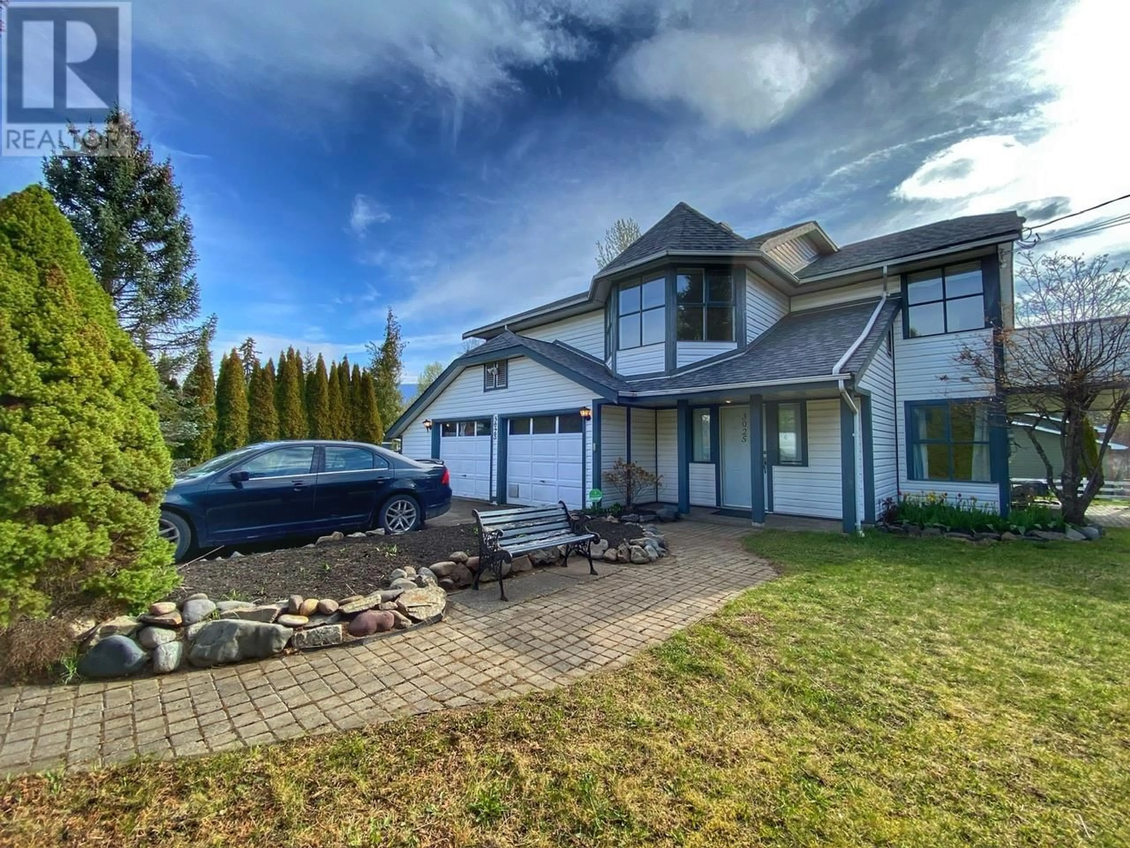 A pic from outside/outdoor area/front of a property/back of a property/a pic from drone, unknown for 3025 KELLY STREET, New Hazelton British Columbia V0J2J0