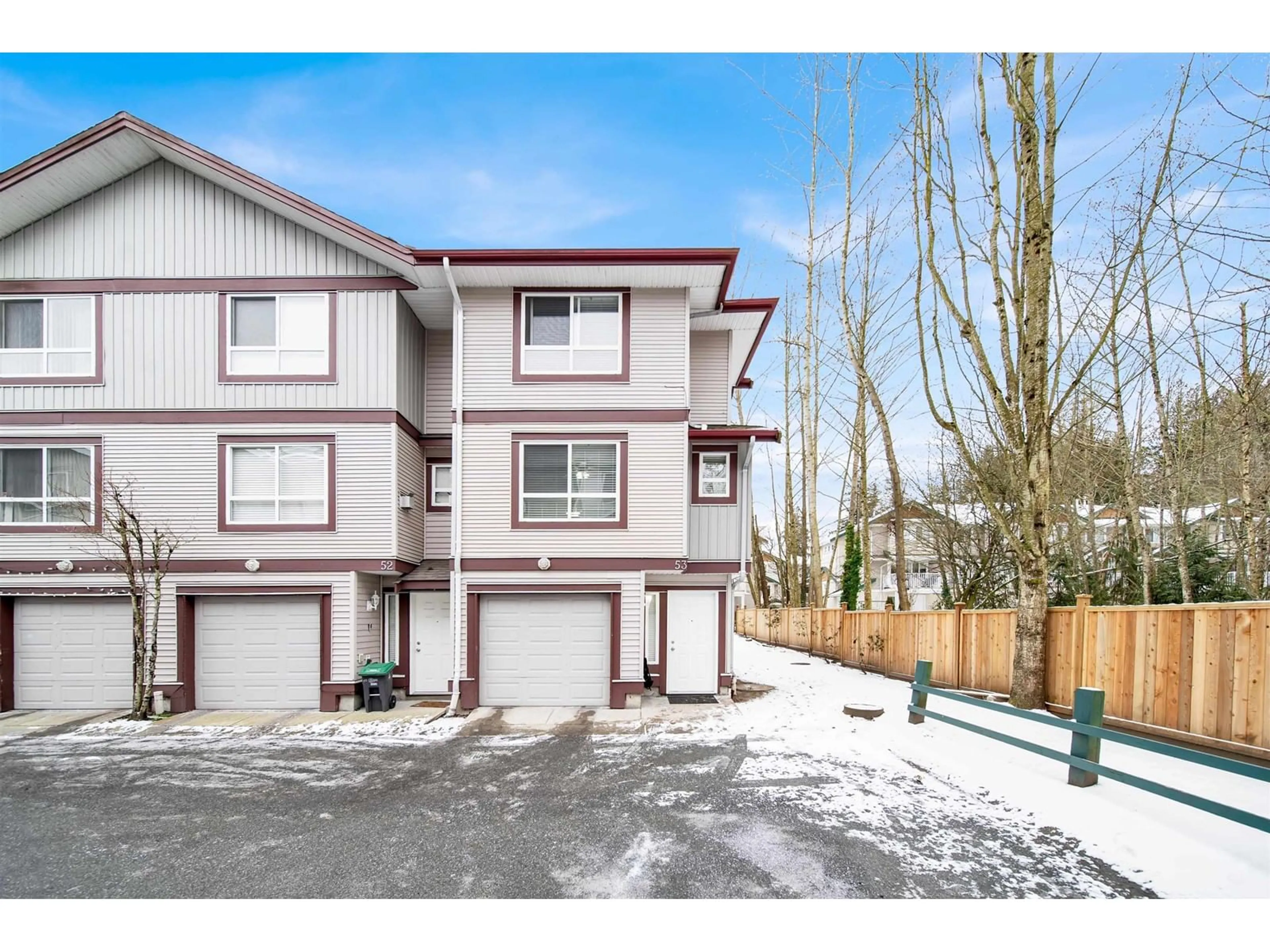 A pic from outside/outdoor area/front of a property/back of a property/a pic from drone, street for 53 - 12730 66, Surrey British Columbia V3W1P3
