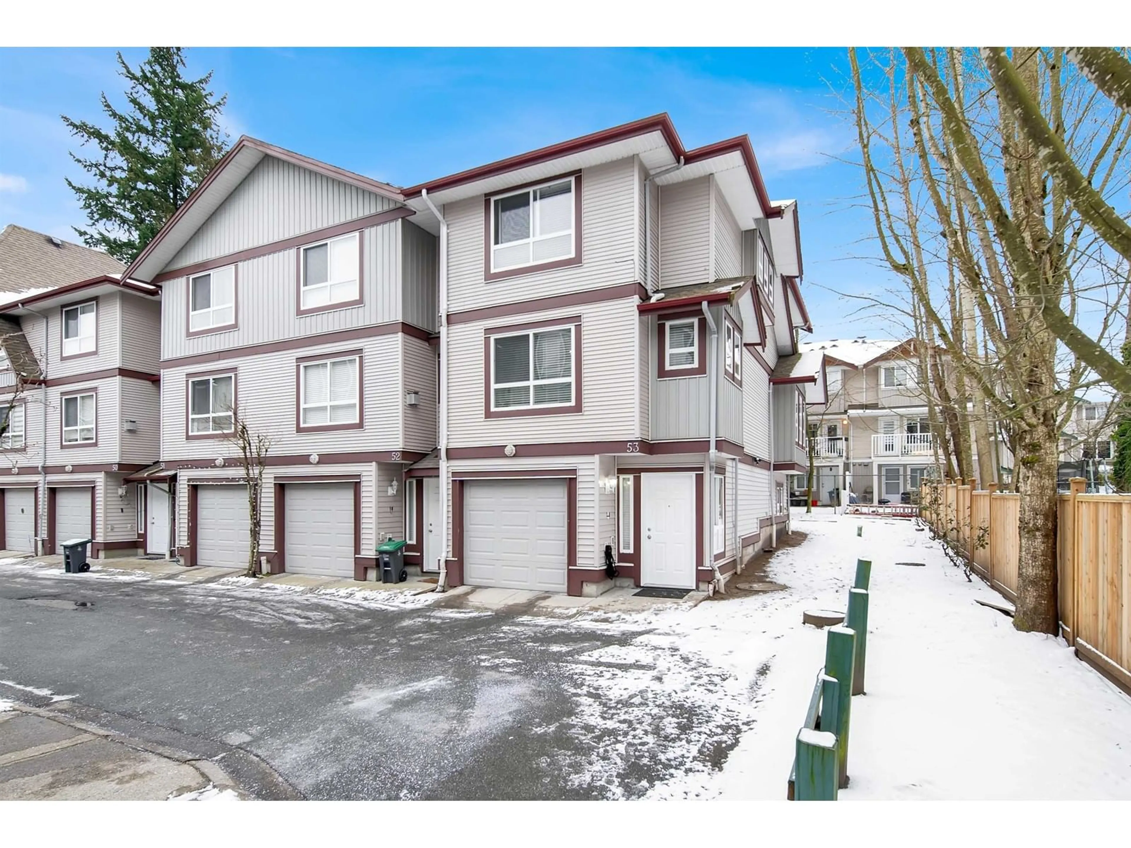 A pic from outside/outdoor area/front of a property/back of a property/a pic from drone, street for 53 - 12730 66, Surrey British Columbia V3W1P3