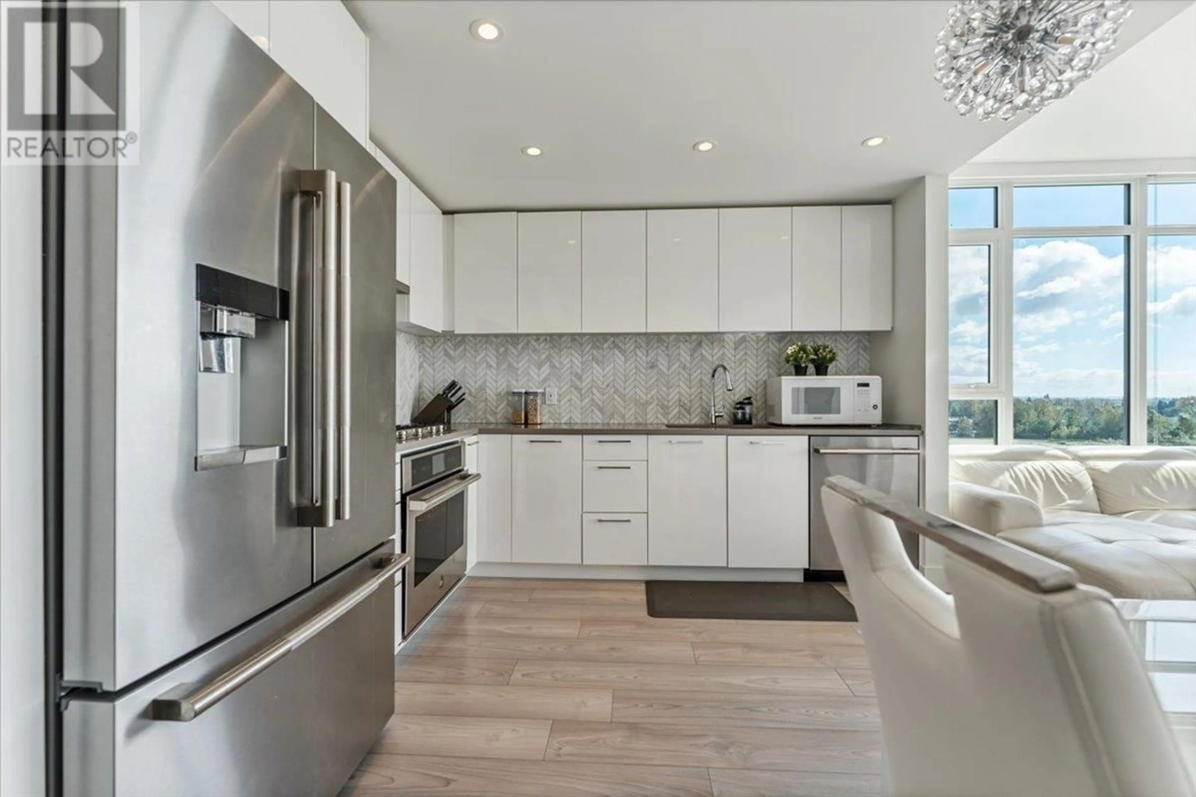 Contemporary kitchen, ceramic/tile floor for 901 - 8570 RIVERGRASS DRIVE, Vancouver British Columbia V5S0H4