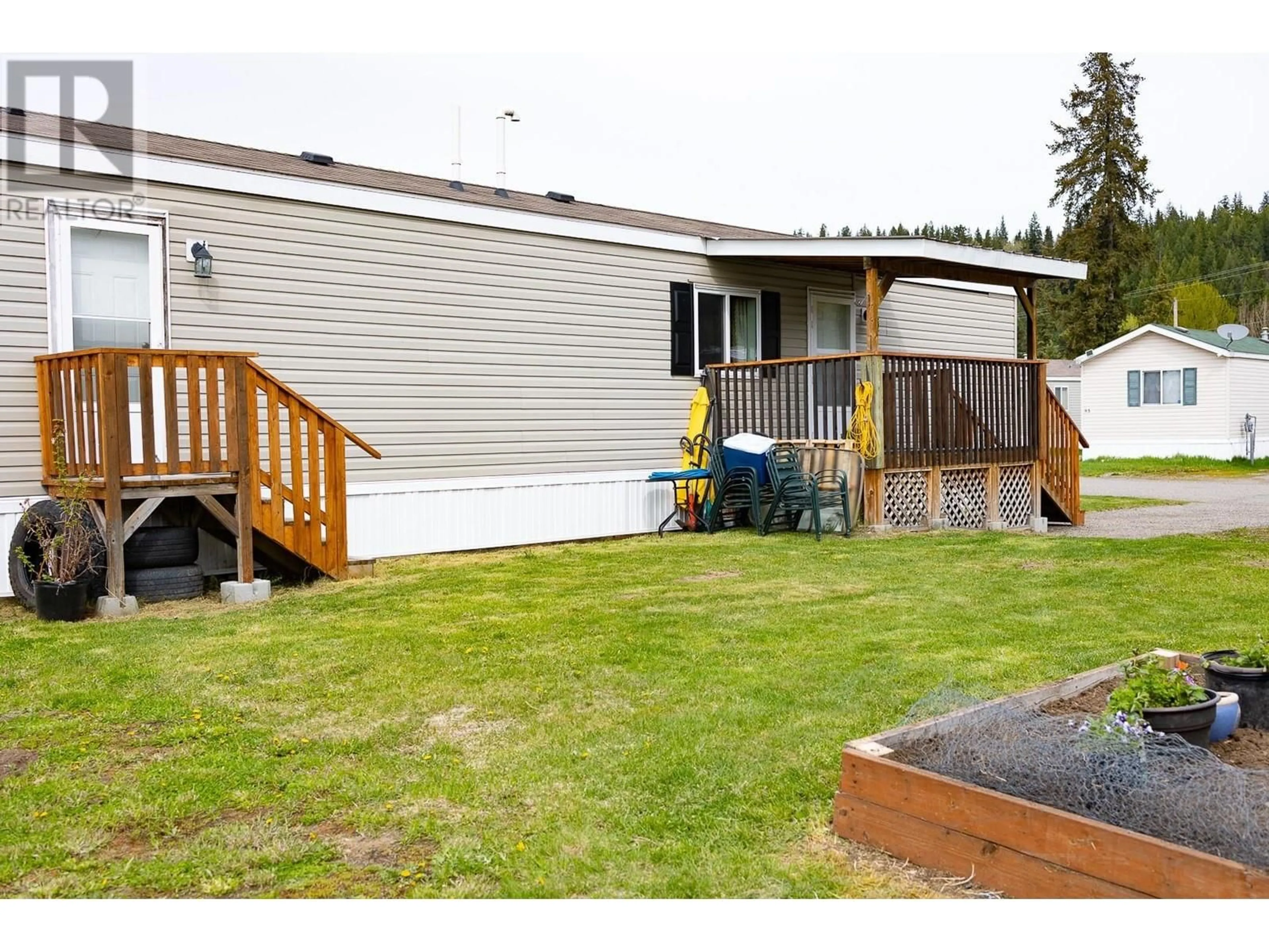 Home with vinyl exterior material, unknown for 84 - 5125 NORTH NECHAKO ROAD, Prince George British Columbia V2K4V7