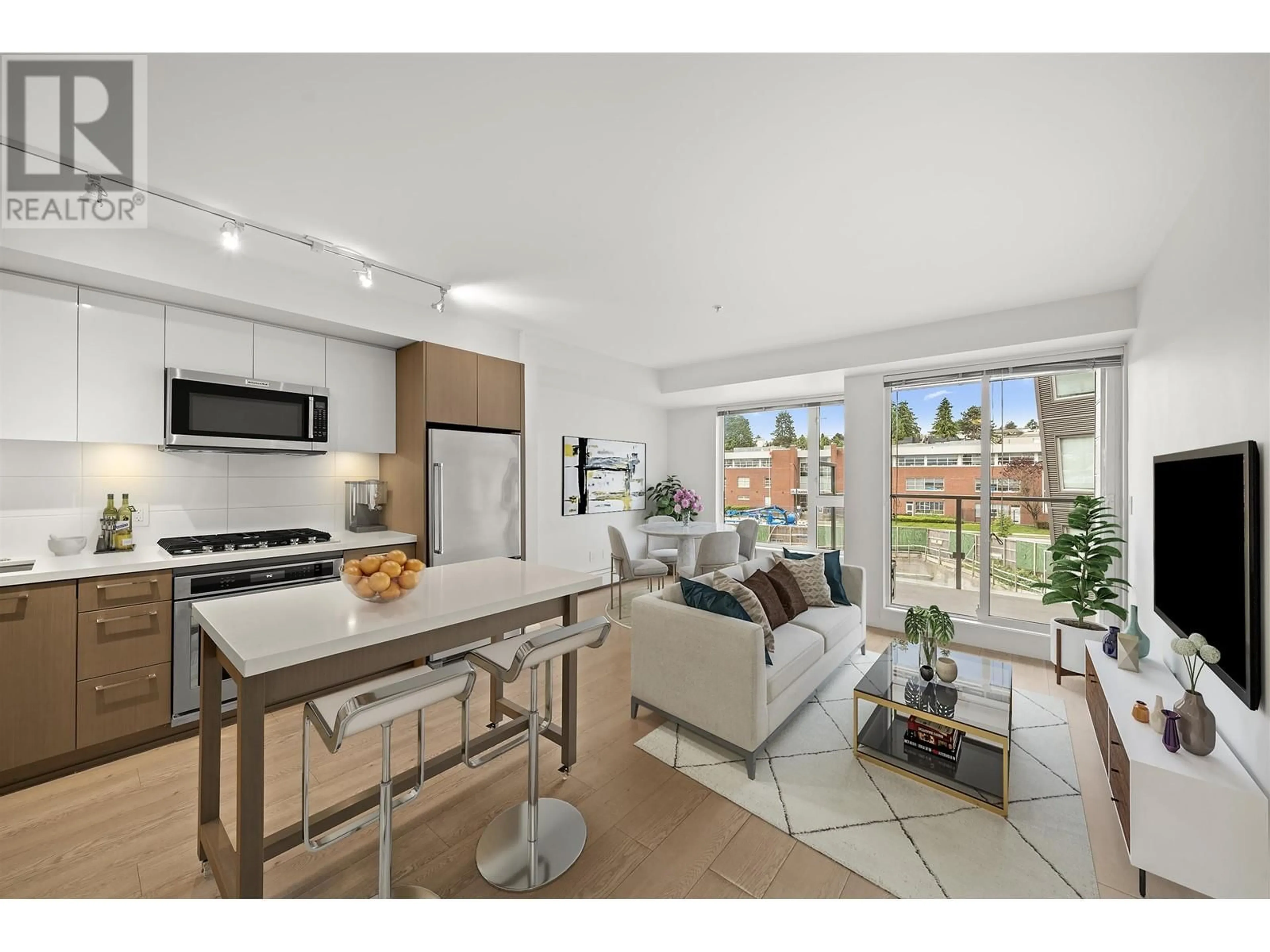 Open concept kitchen, unknown for 518 - 384 1ST AVENUE, Vancouver British Columbia V5T0G5