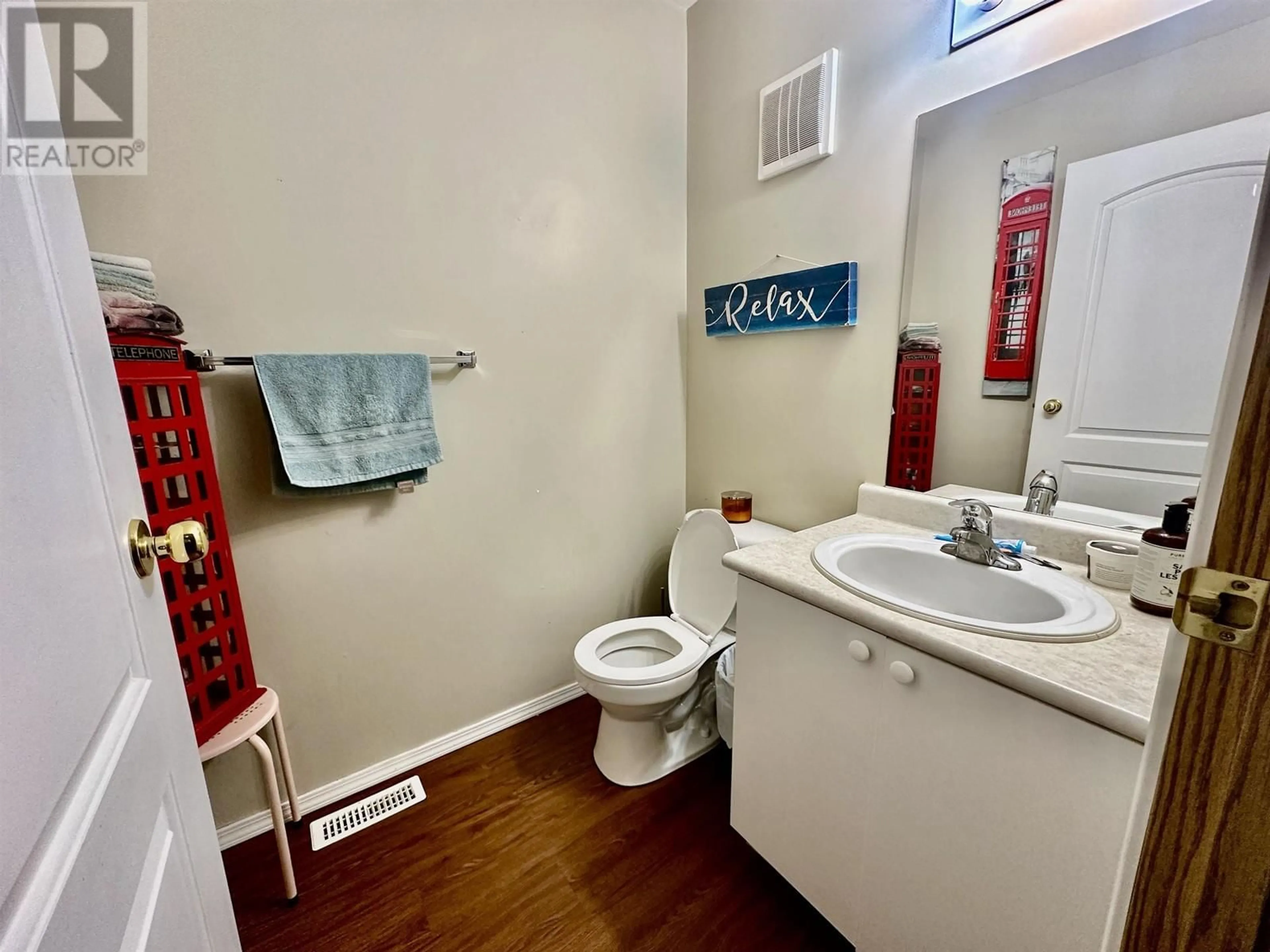 Standard bathroom, unknown for 105 - 8328 92 AVENUE, Fort St. John British Columbia V1J6X2