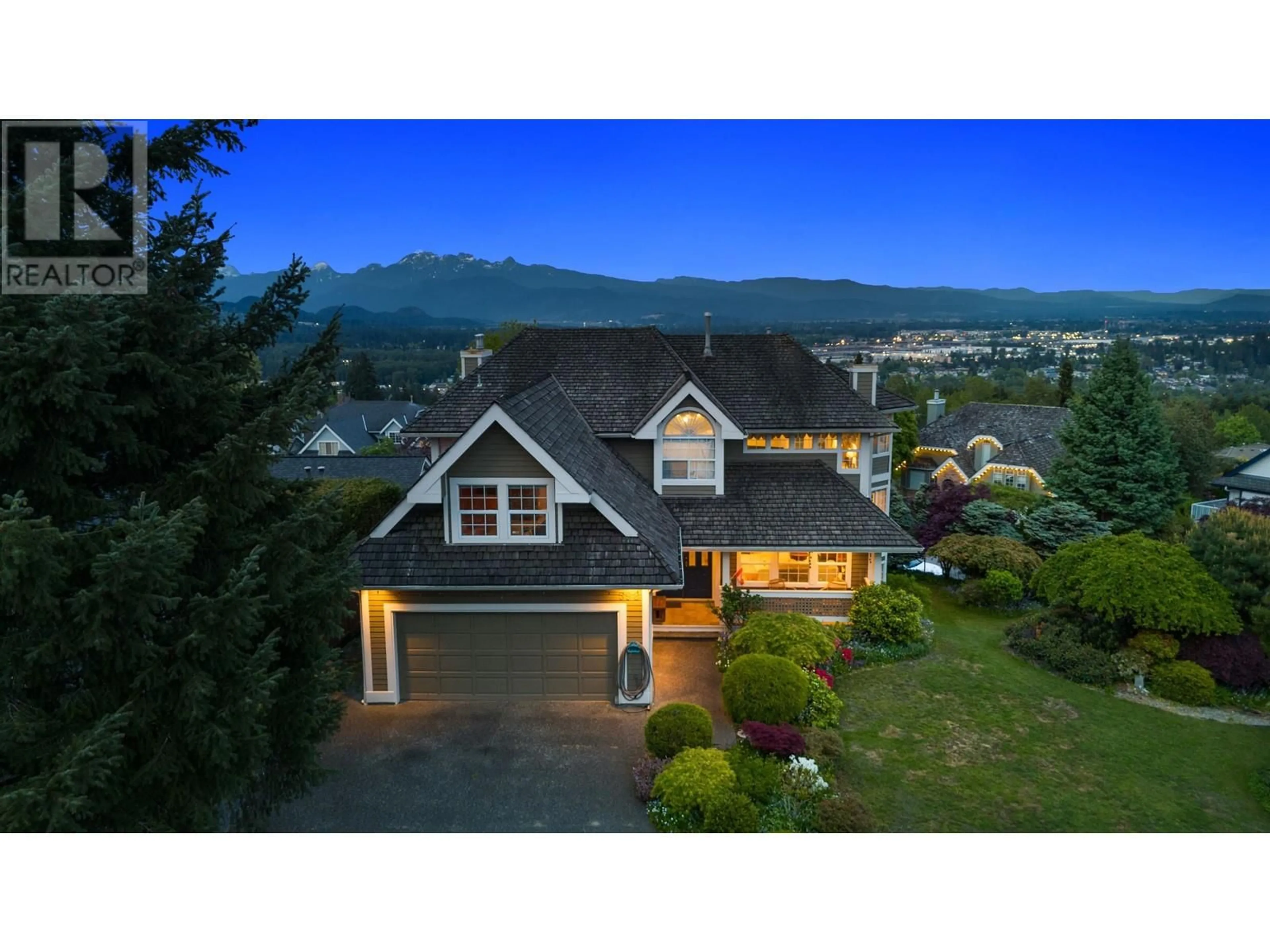 A pic from outside/outdoor area/front of a property/back of a property/a pic from drone, mountain view for 598 CLEARWATER WAY, Coquitlam British Columbia V3C5W4