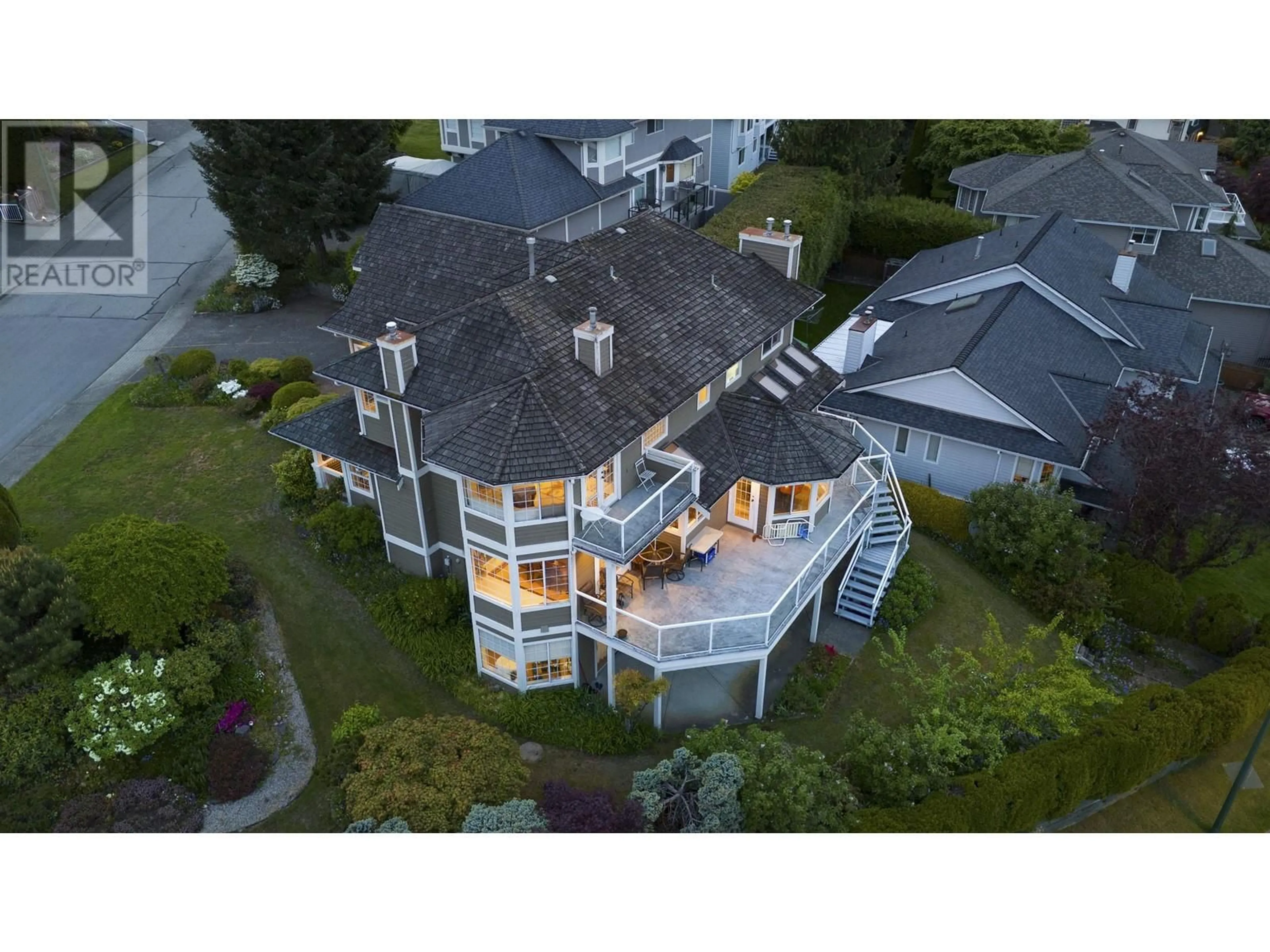 A pic from outside/outdoor area/front of a property/back of a property/a pic from drone, unknown for 598 CLEARWATER WAY, Coquitlam British Columbia V3C5W4
