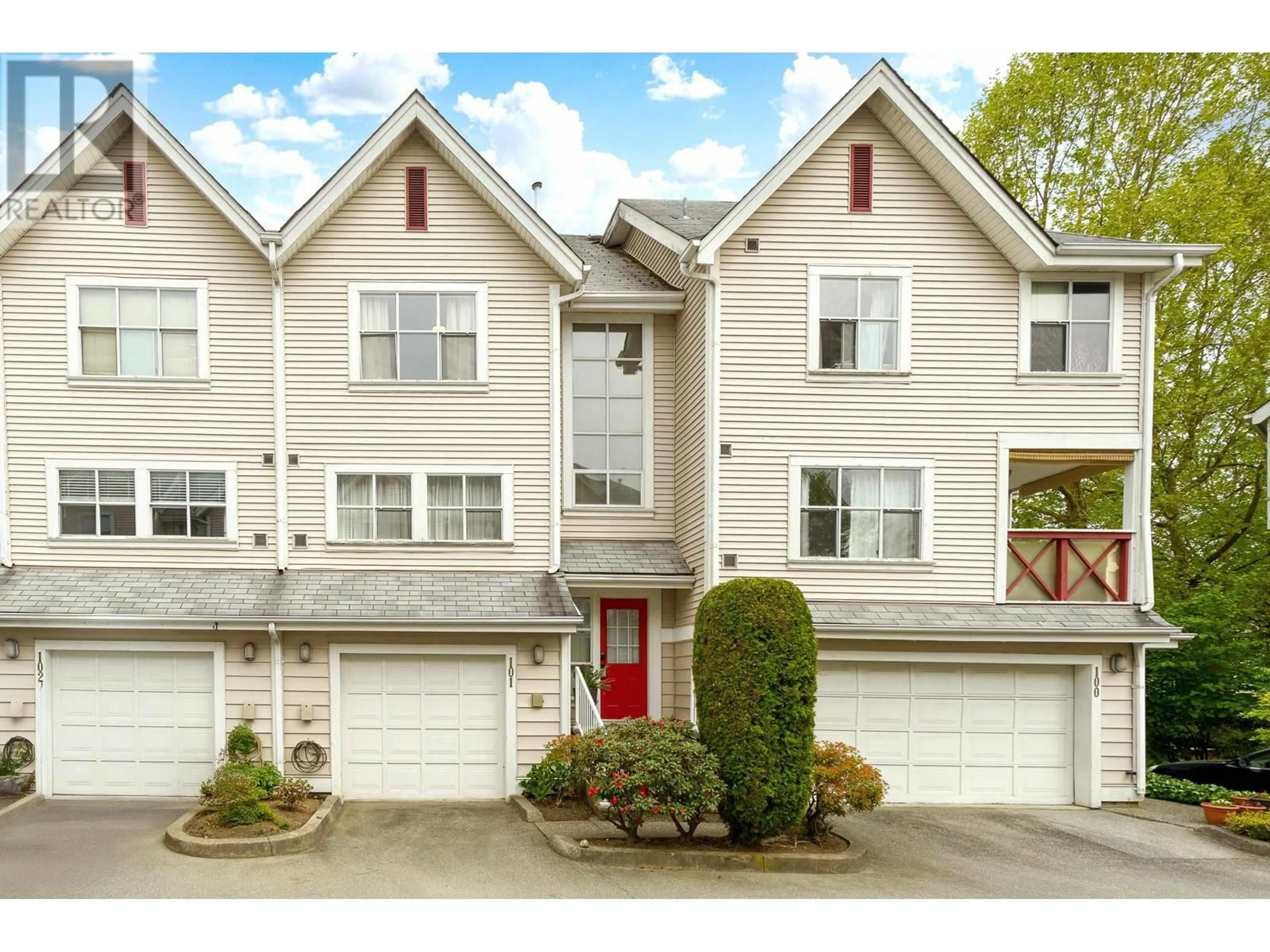 Home with vinyl exterior material, street for 101 - 2450 HAWTHORNE AVENUE, Port Coquitlam British Columbia V3C6B3