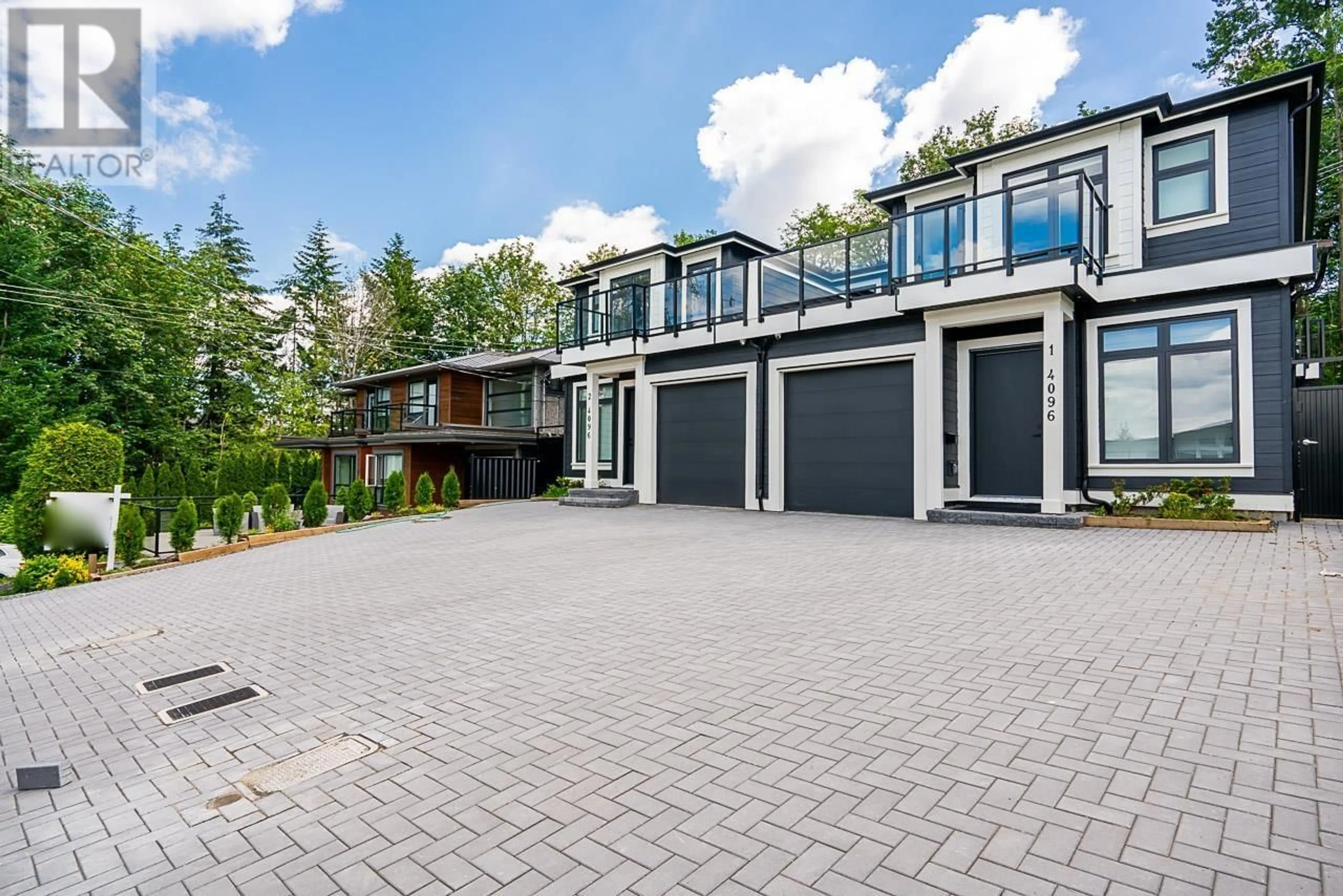 Unknown for 1 - 4096 NITHSDALE STREET, Burnaby British Columbia V5G1P6
