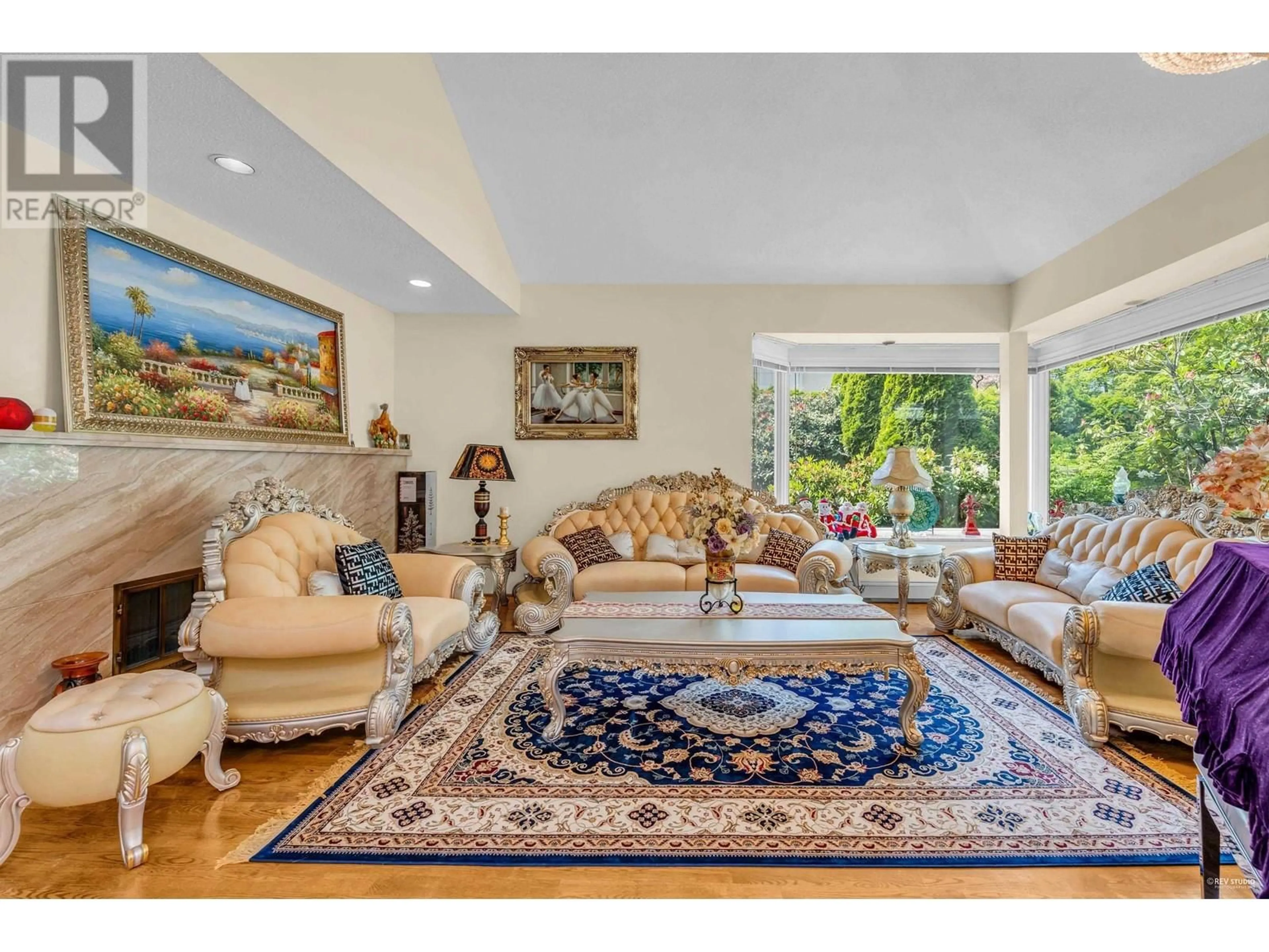Living room with furniture, unknown for 1338 54TH AVENUE, Vancouver British Columbia V6P1N6