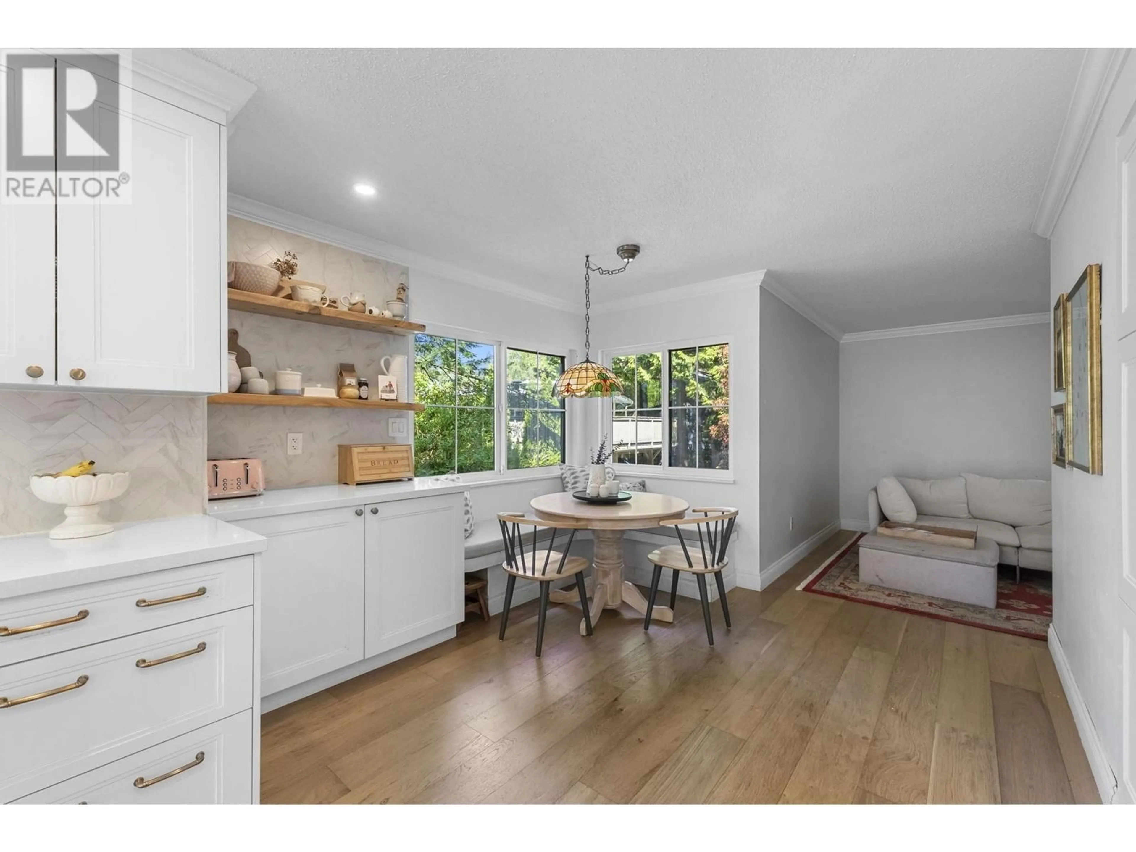 Open concept kitchen, unknown for 1682 21ST STREET, North Vancouver British Columbia V7P2E4
