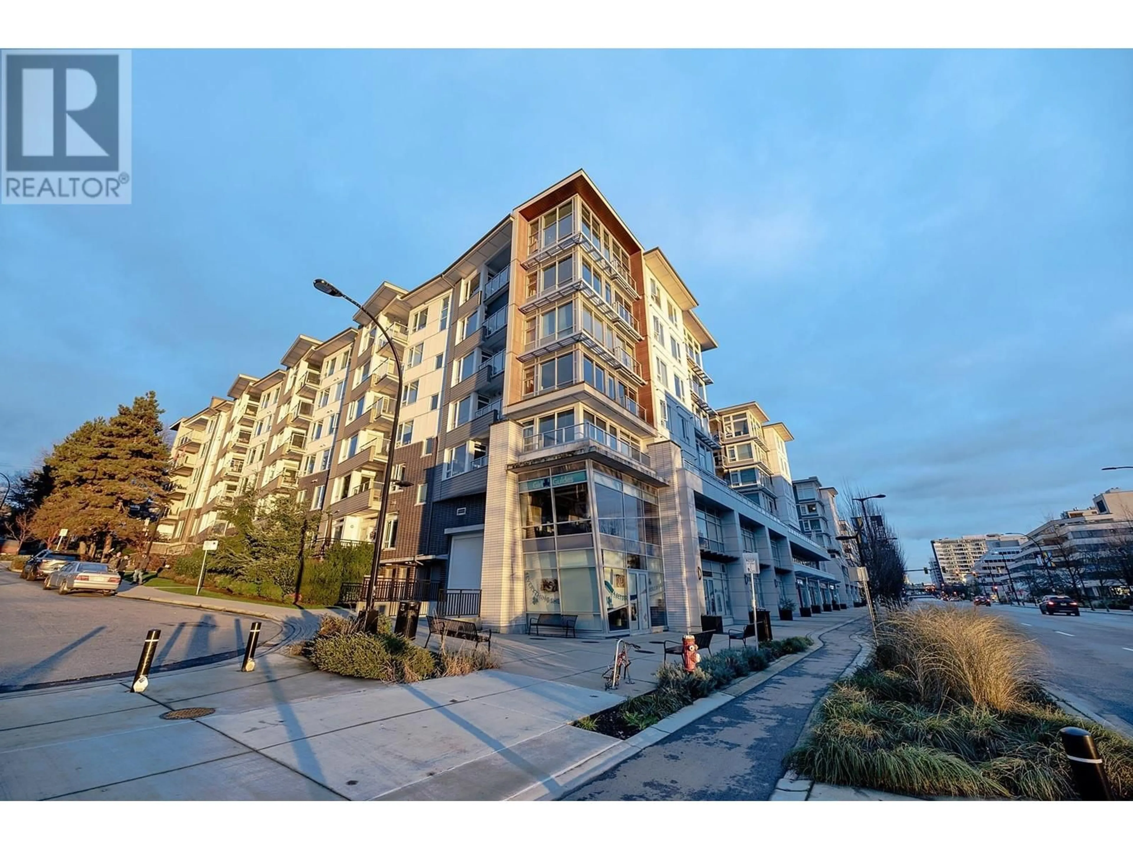 Unknown for 107 - 277 1ST STREET, North Vancouver British Columbia V7M0E8