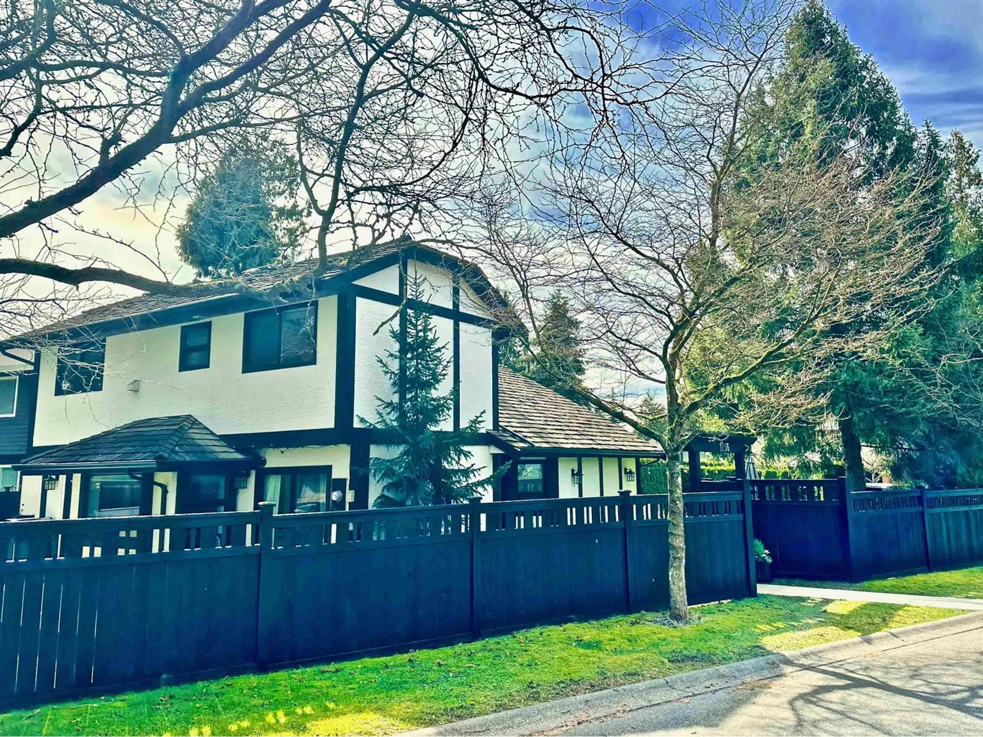 A pic from outside/outdoor area/front of a property/back of a property/a pic from drone, street for 1756 148A, Surrey British Columbia V4A6G5