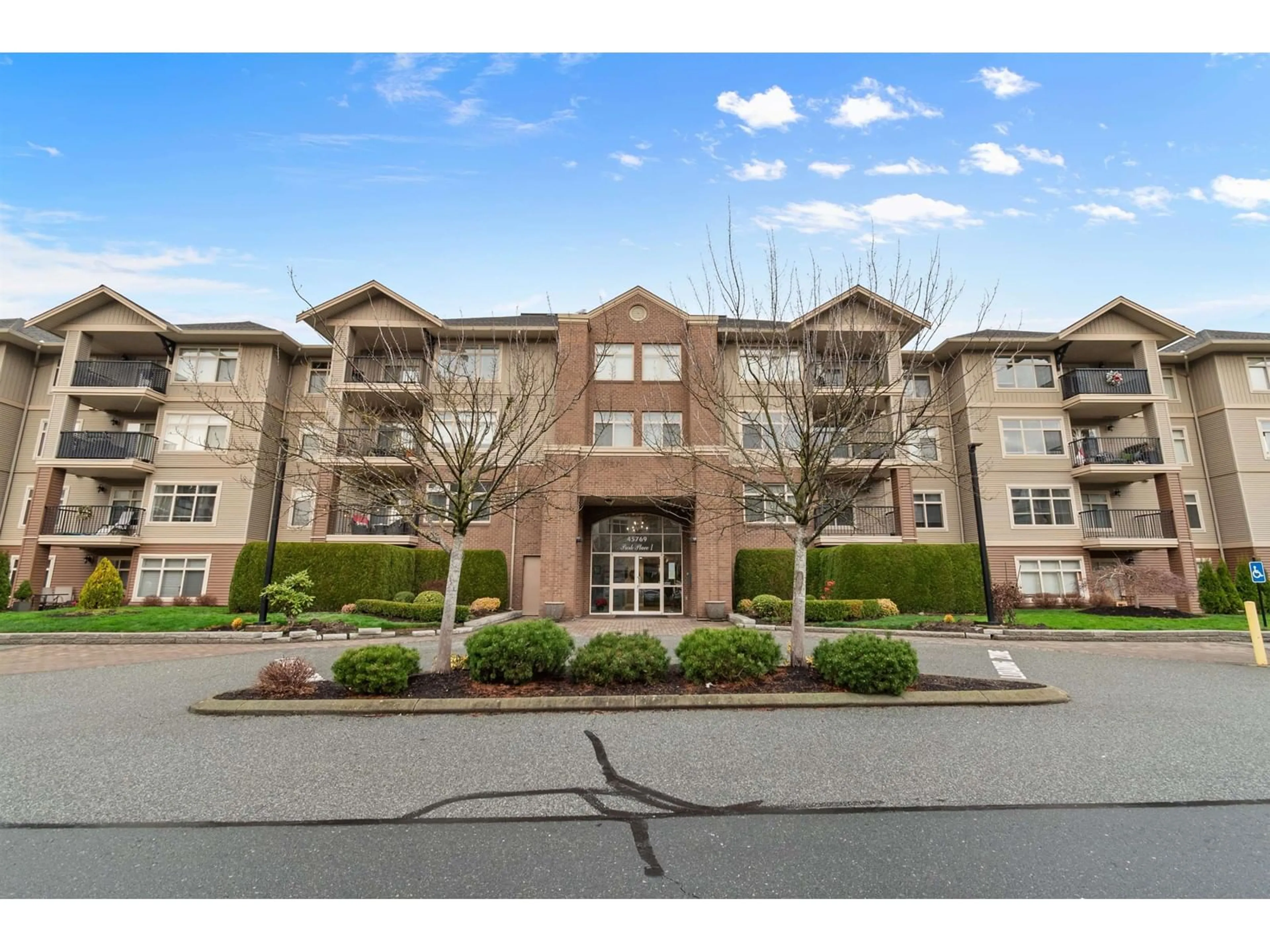 A pic from outside/outdoor area/front of a property/back of a property/a pic from drone, mountain view for 115 - 45769 STEVENSON ROAD, Chilliwack British Columbia V2R5Z2