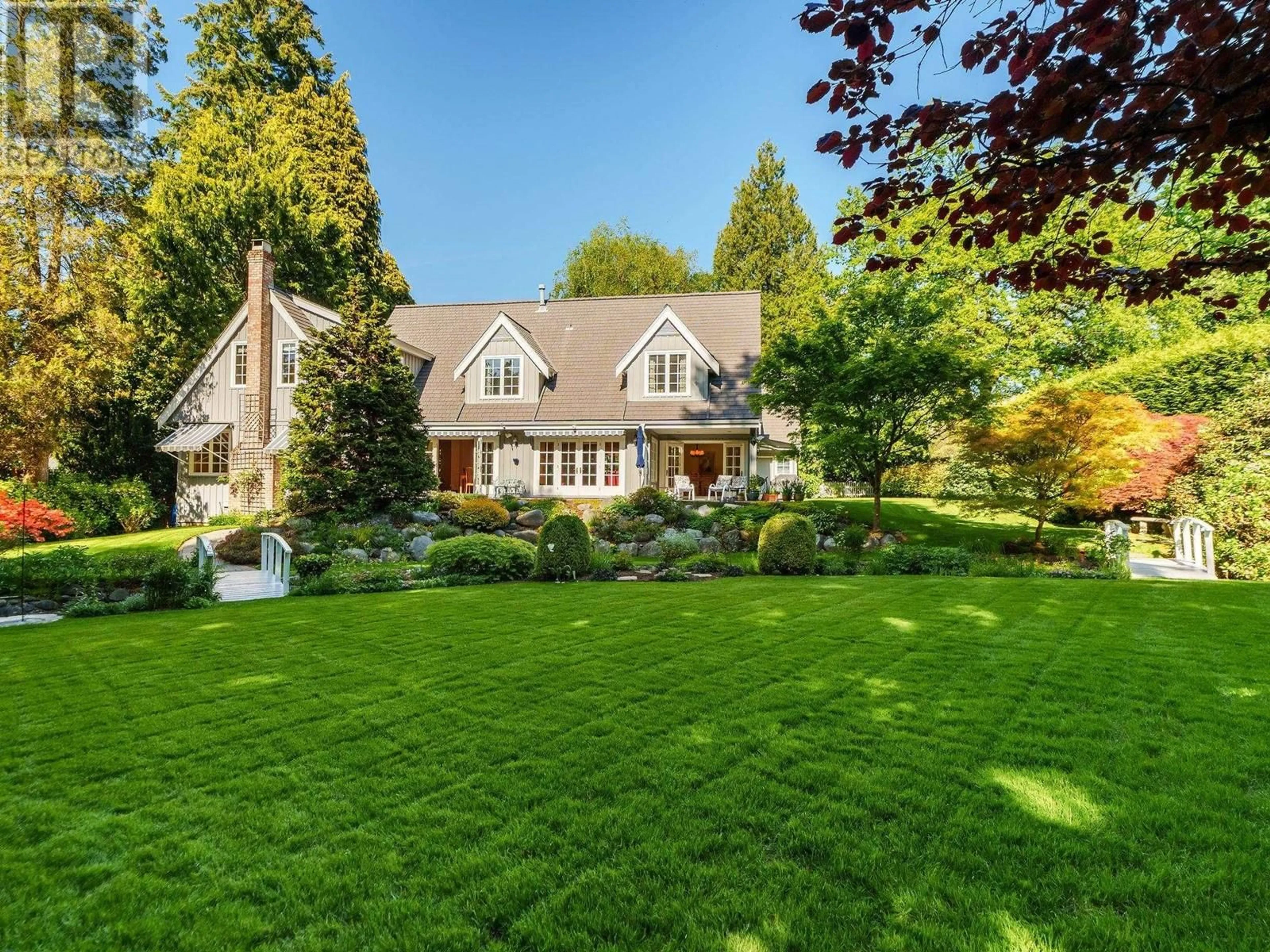 Home with brick exterior material, street for 6065 BUCKINGHAM DRIVE, Burnaby British Columbia V5E2A5