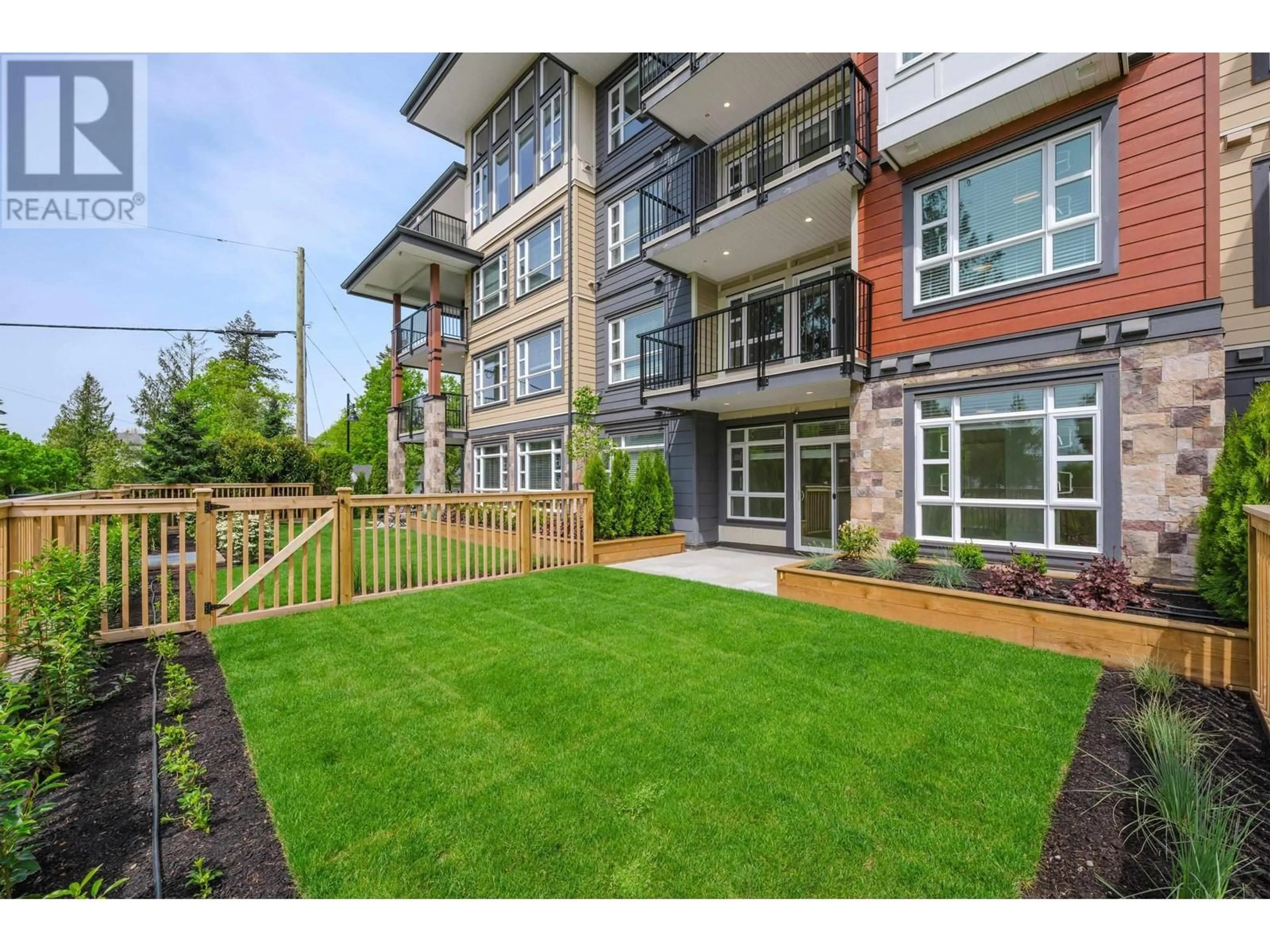 Patio, unknown for 111 - 22562 121 AVENUE, Maple Ridge British Columbia V2X3Y8