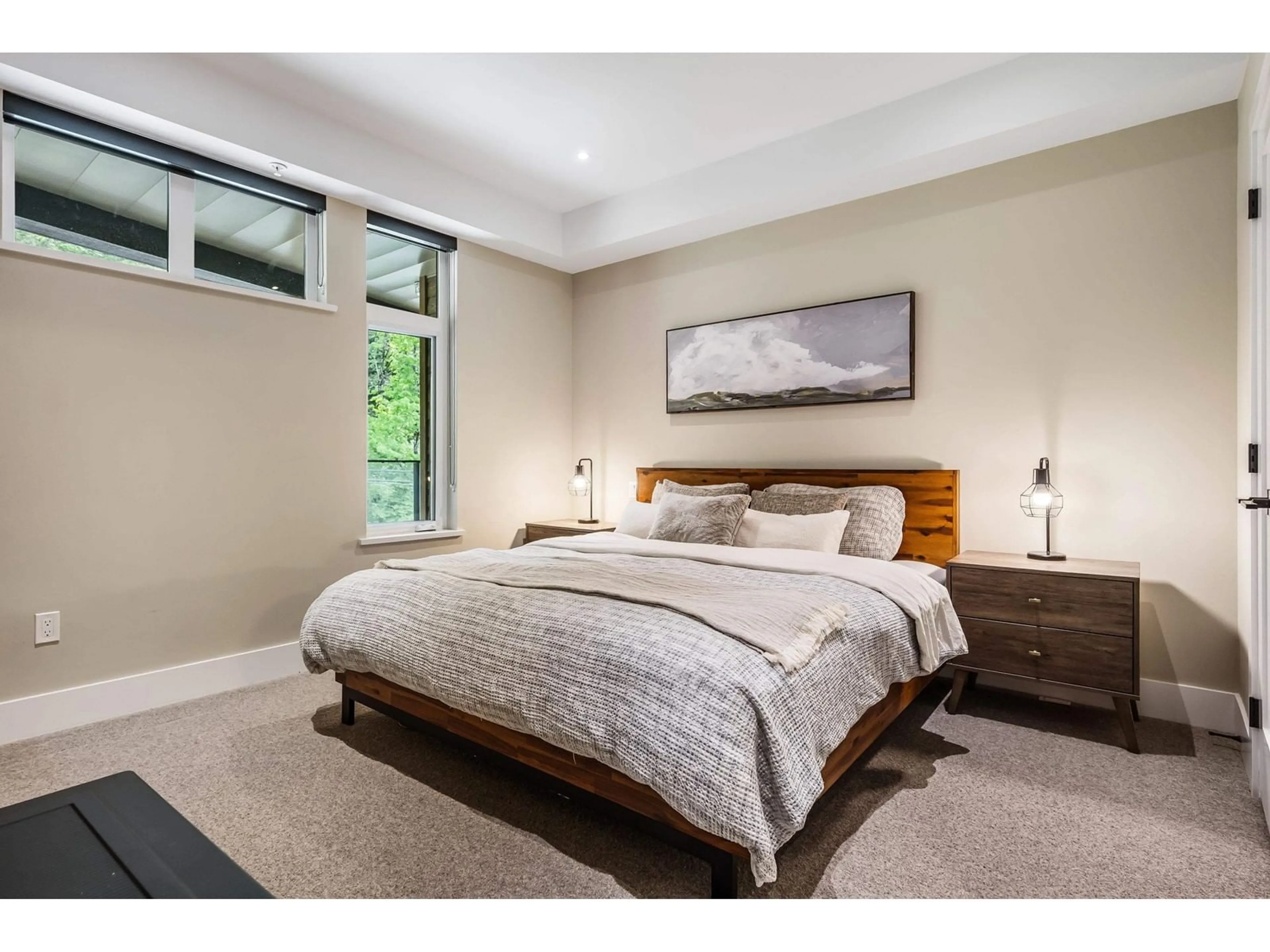 Bedroom with bed, unknown for 302 - 3175 COLUMBIA VALLEY ROAD, Chilliwack British Columbia V2R6C2