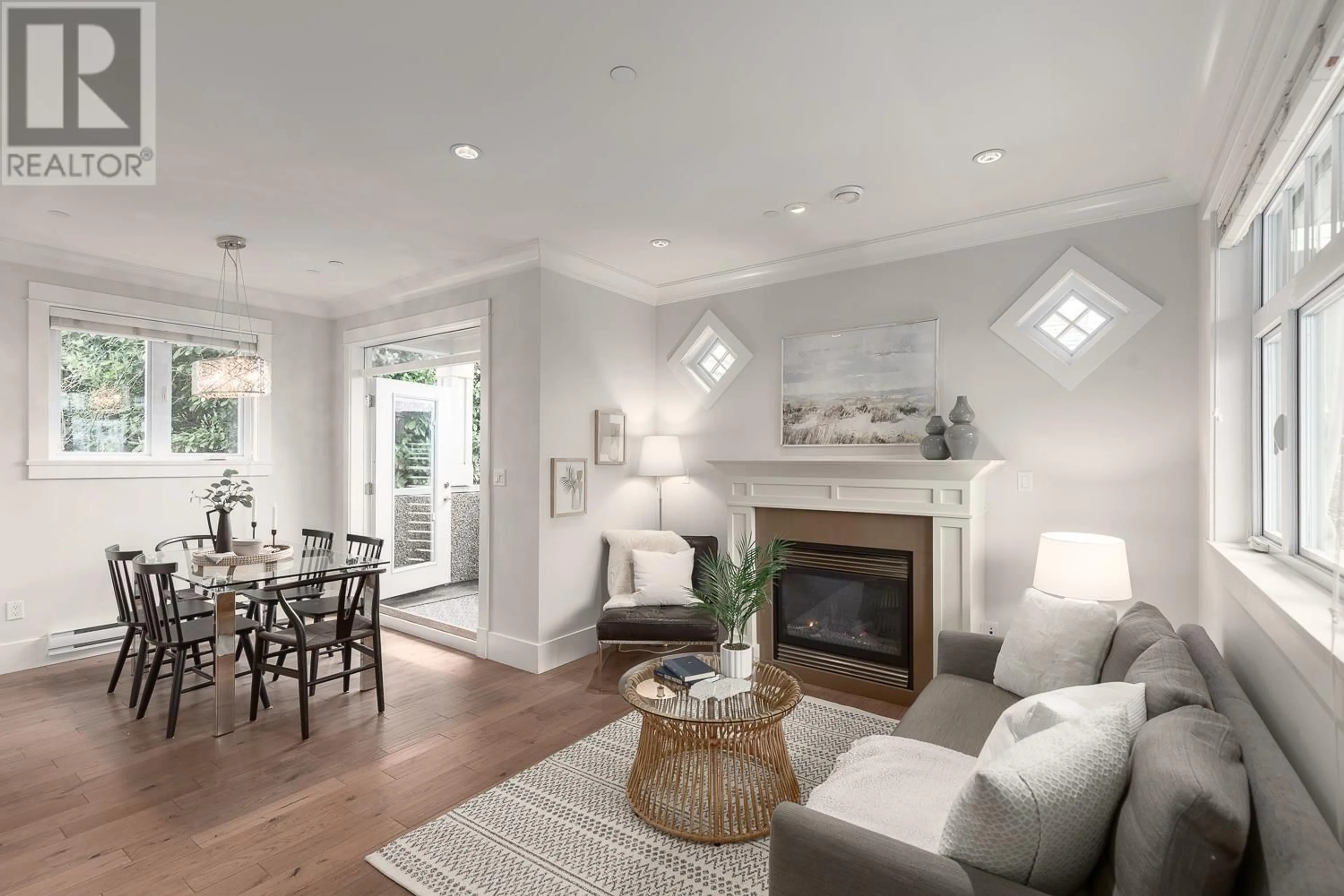 Living room with furniture, unknown for 1828 WOODLAND DRIVE, Vancouver British Columbia V5N3N7