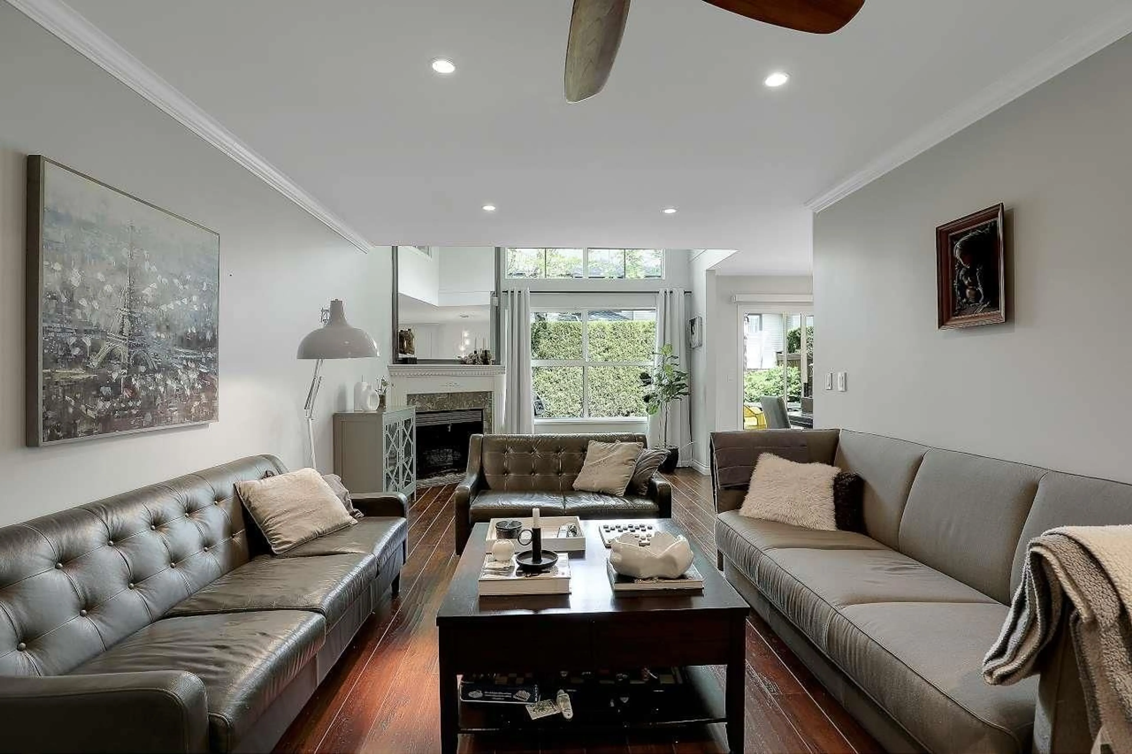 Living room with furniture, unknown for 52 - 8111 160, Surrey British Columbia V4N0V4