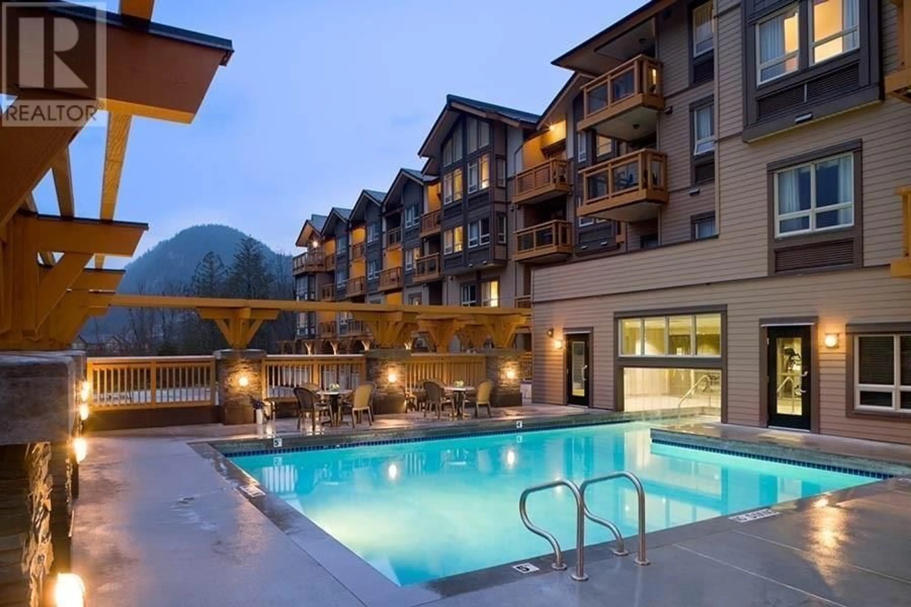 Pool for 101 - 40900 TANTALUS ROAD, Squamish British Columbia V8B0R3