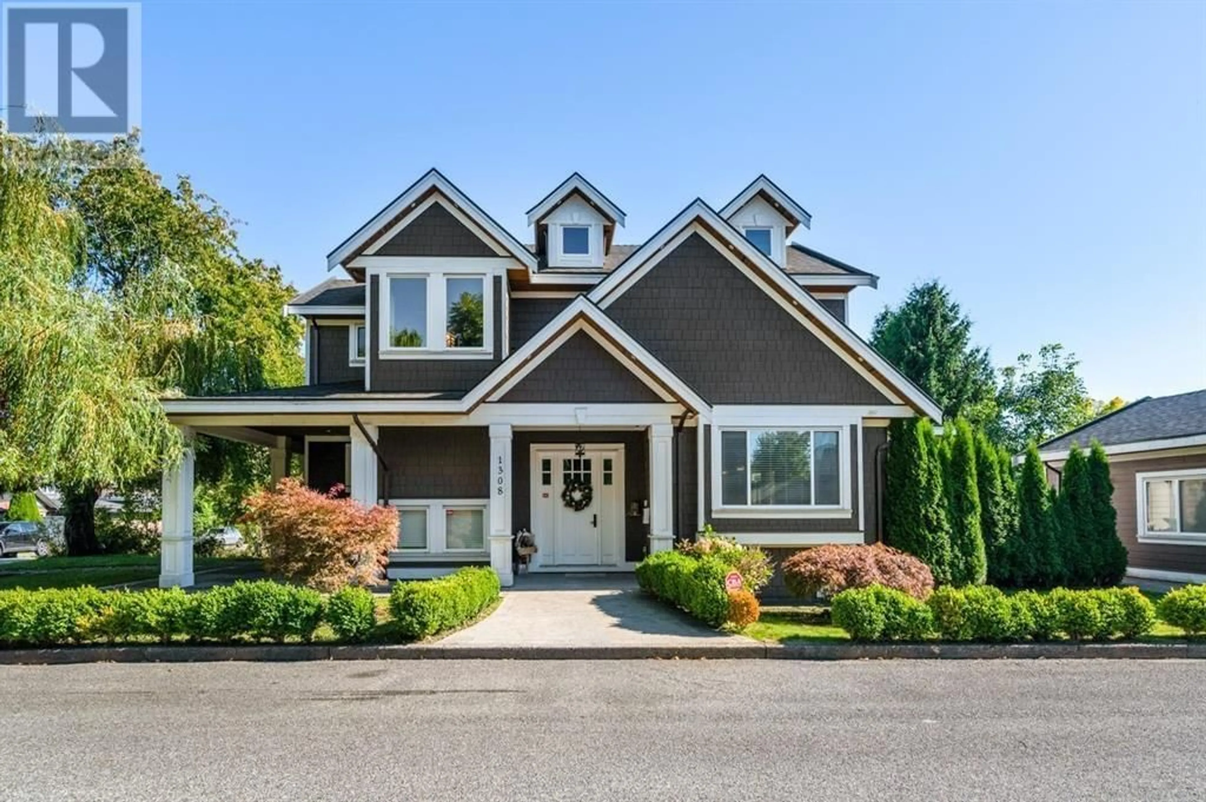 Home with vinyl exterior material, street for 1308 LONDON STREET, New Westminster British Columbia V3M4N5