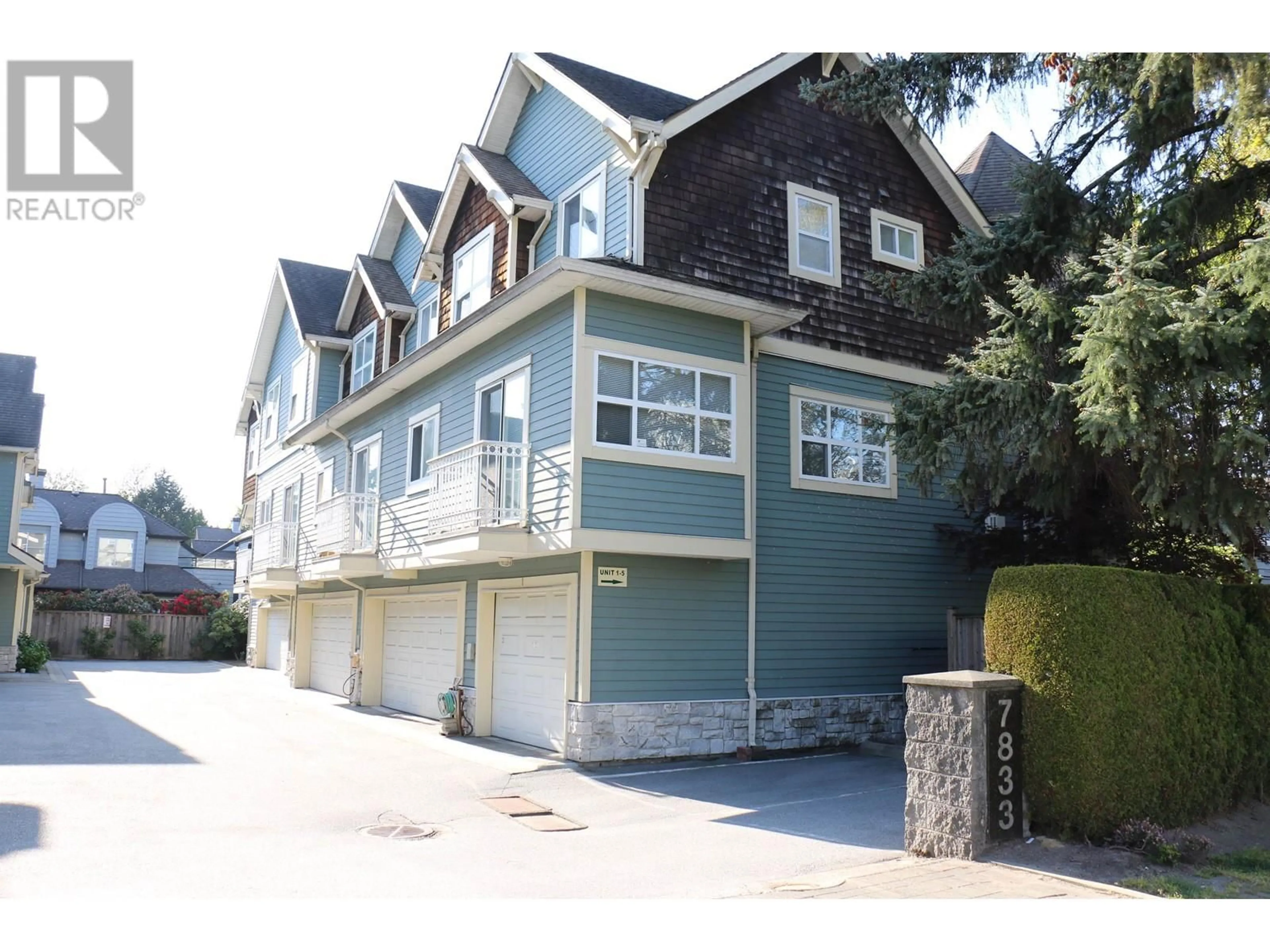 Home with vinyl exterior material, street for 3 - 7833 ST. ALBANS ROAD, Richmond British Columbia V6Y2K8