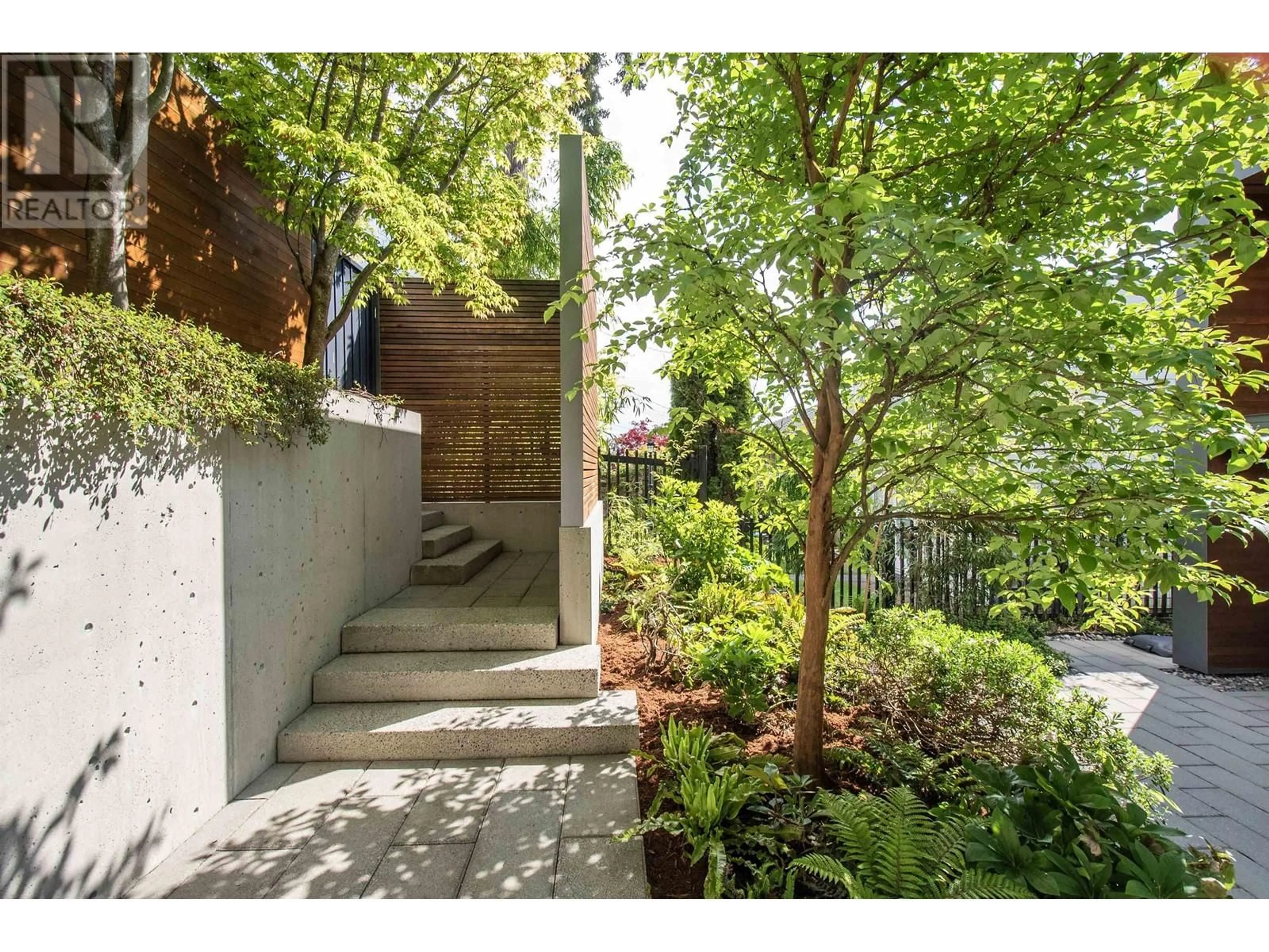 Unknown for 3895 LONSDALE AVENUE, North Vancouver British Columbia V7N3K8
