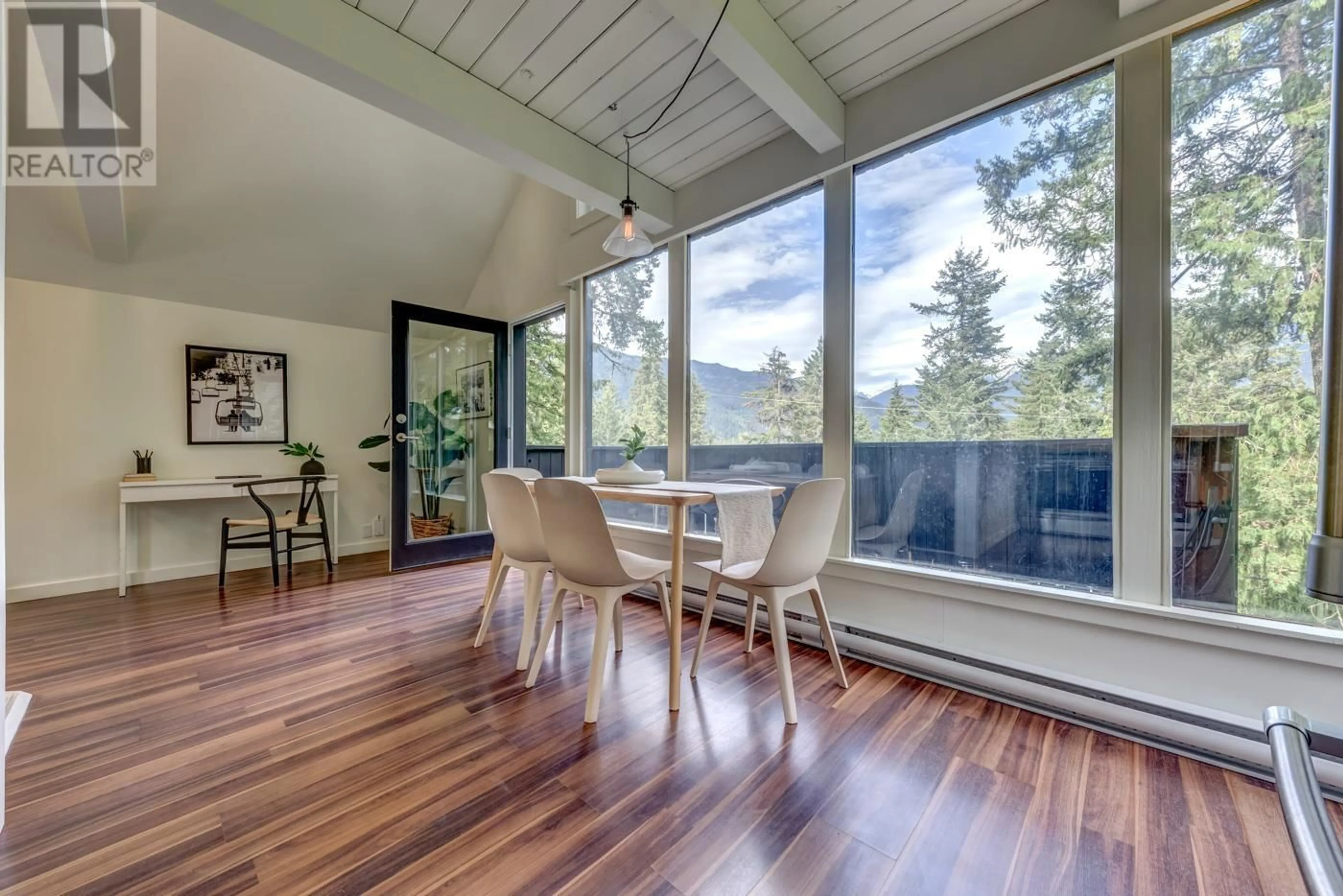 Dining room, wood/laminate floor for 9218 PINETREE LANE, Whistler British Columbia V8E0G5