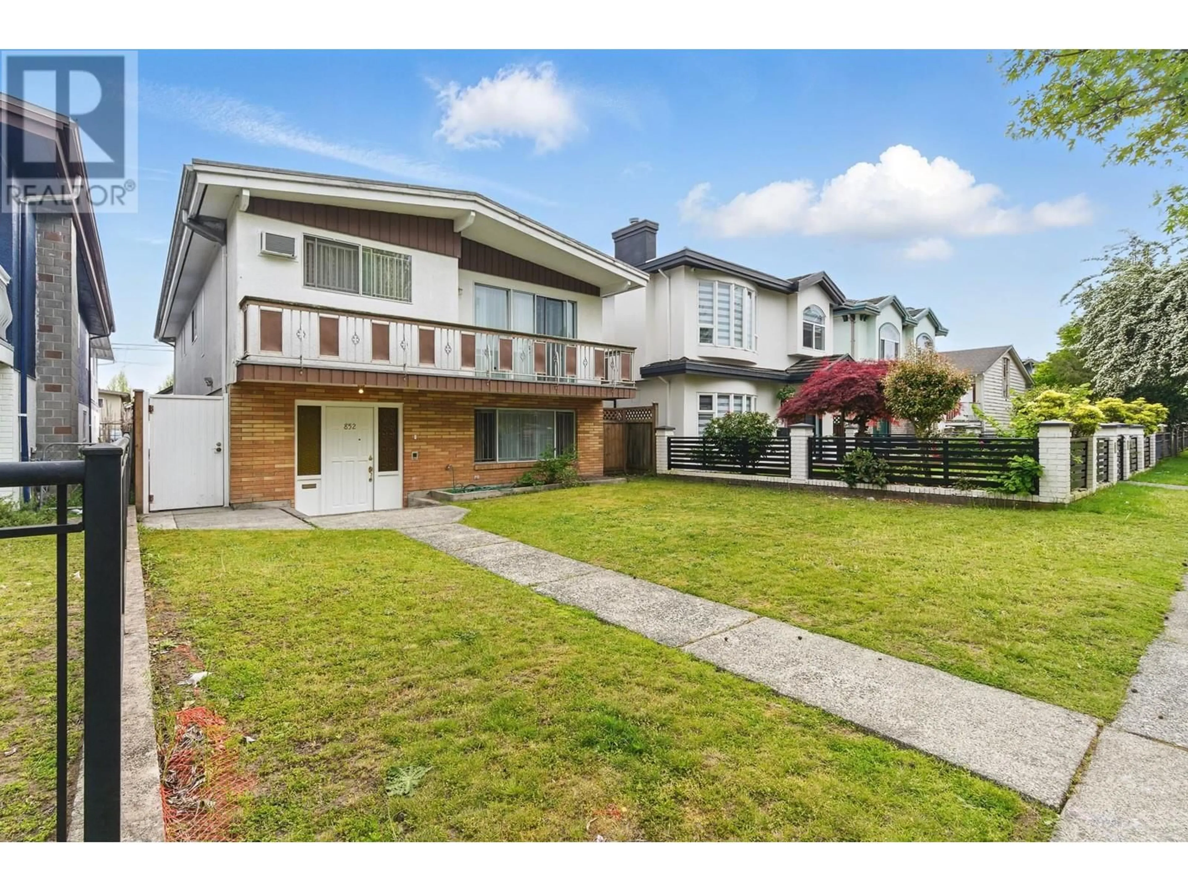 Home with brick exterior material, street for 852 50TH AVENUE, Vancouver British Columbia V5X1B5