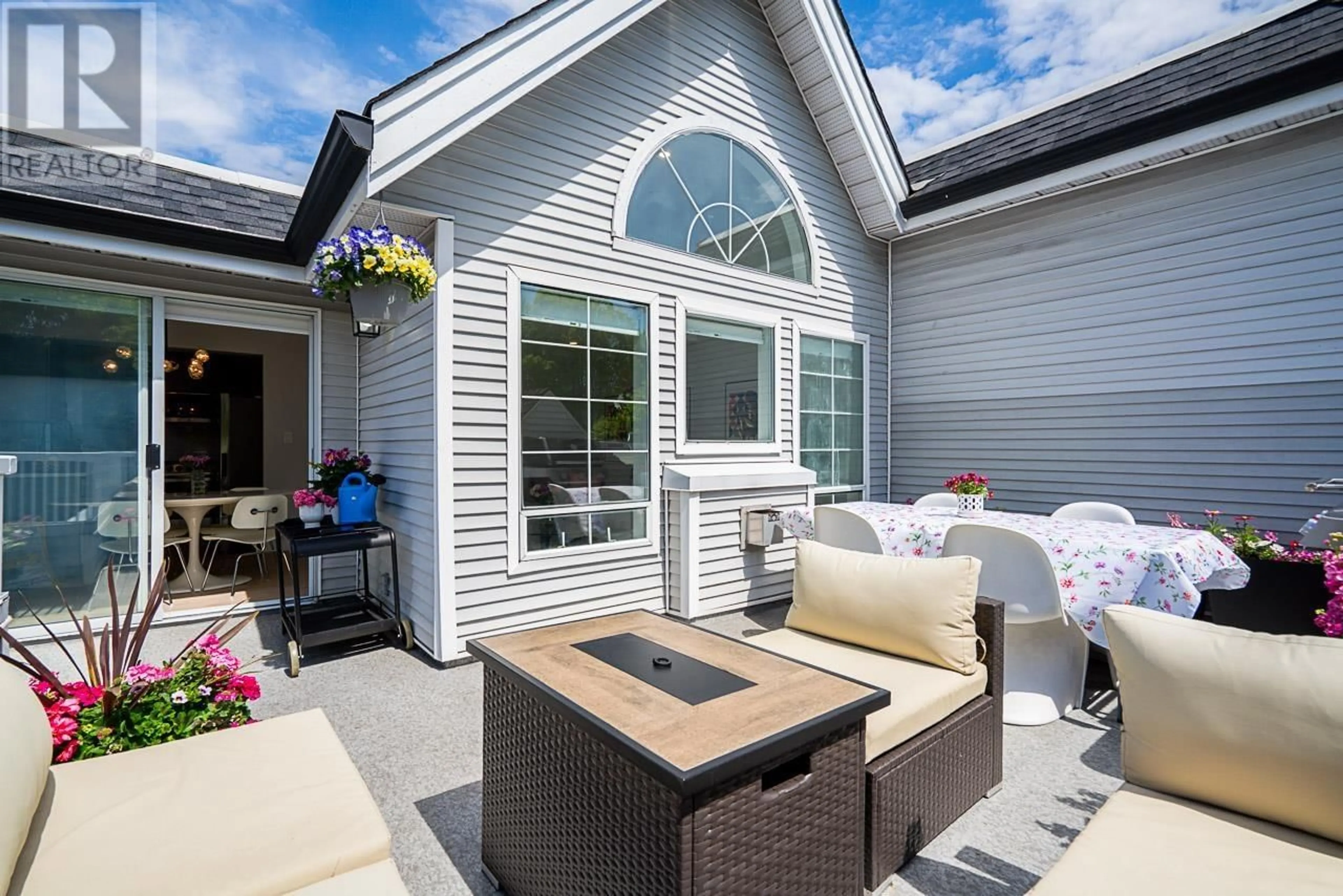Patio, unknown for PH1 - 1433 1ST AVENUE, Vancouver British Columbia V5N1A4